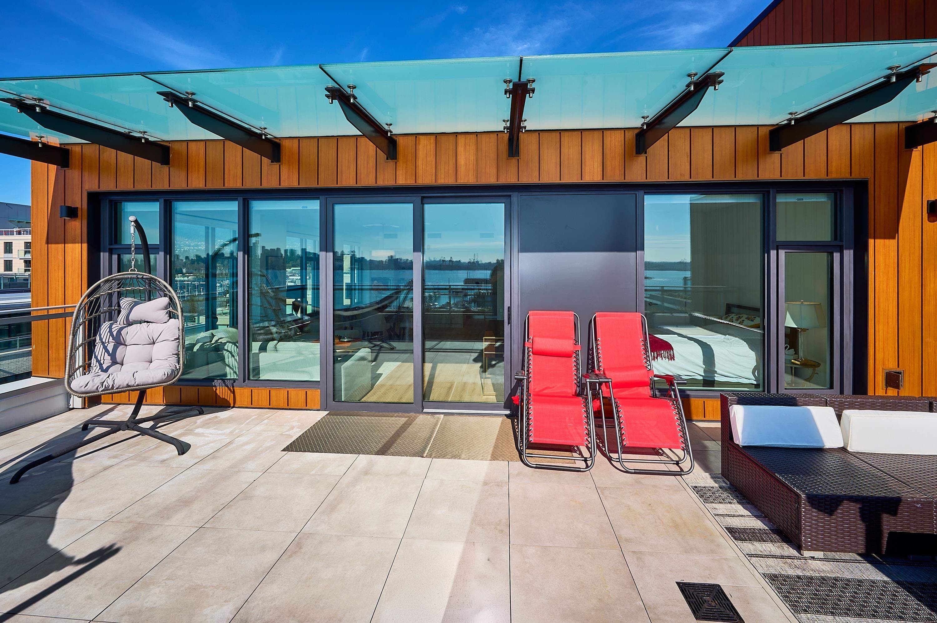 807 - 755 Harbourside Drive, North Vancouver, V7P 0G1 — photo 4