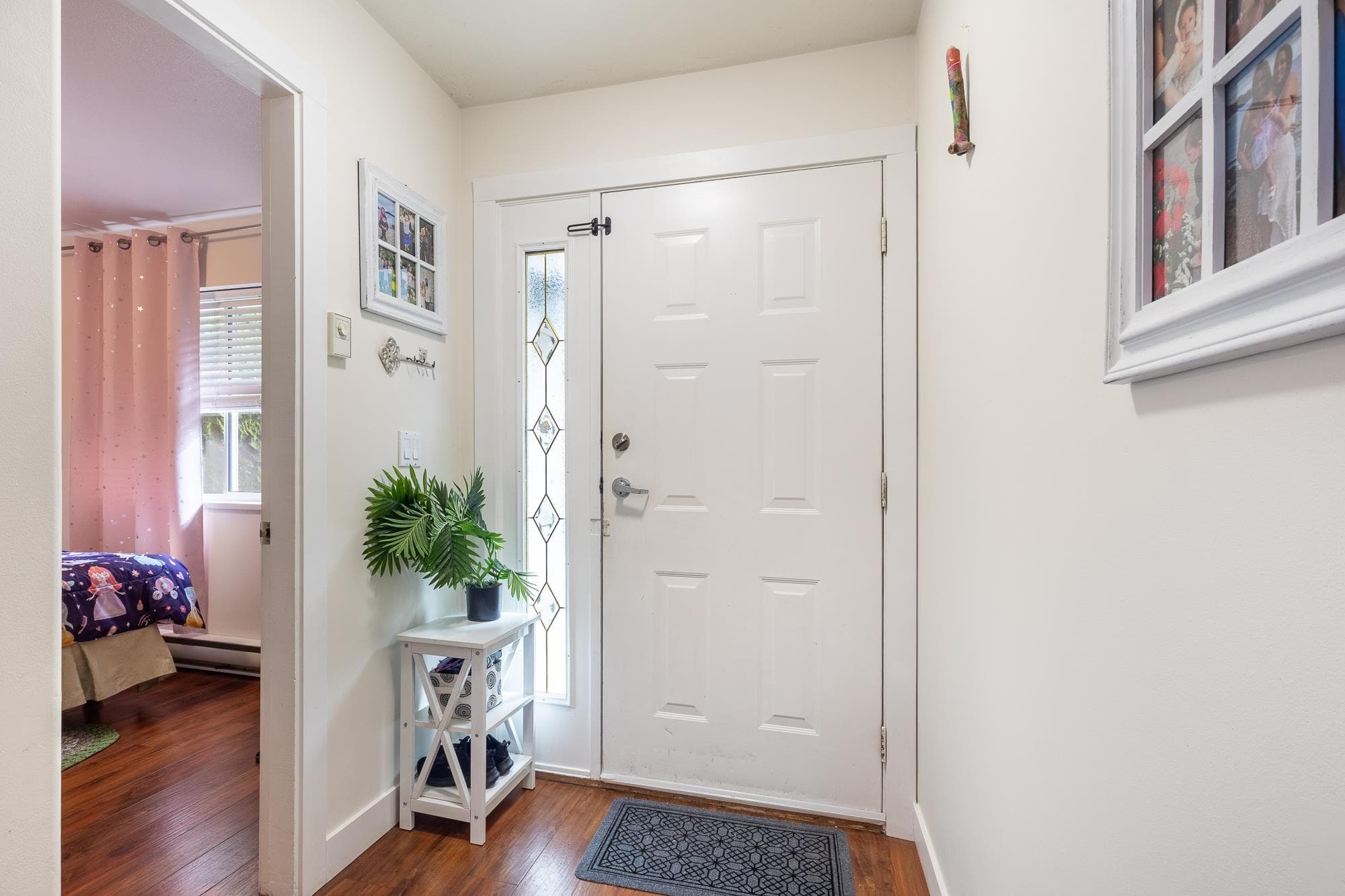 1 - 5706 Ebbtide Street, Sechelt, V7Z 0J4 — photo 4