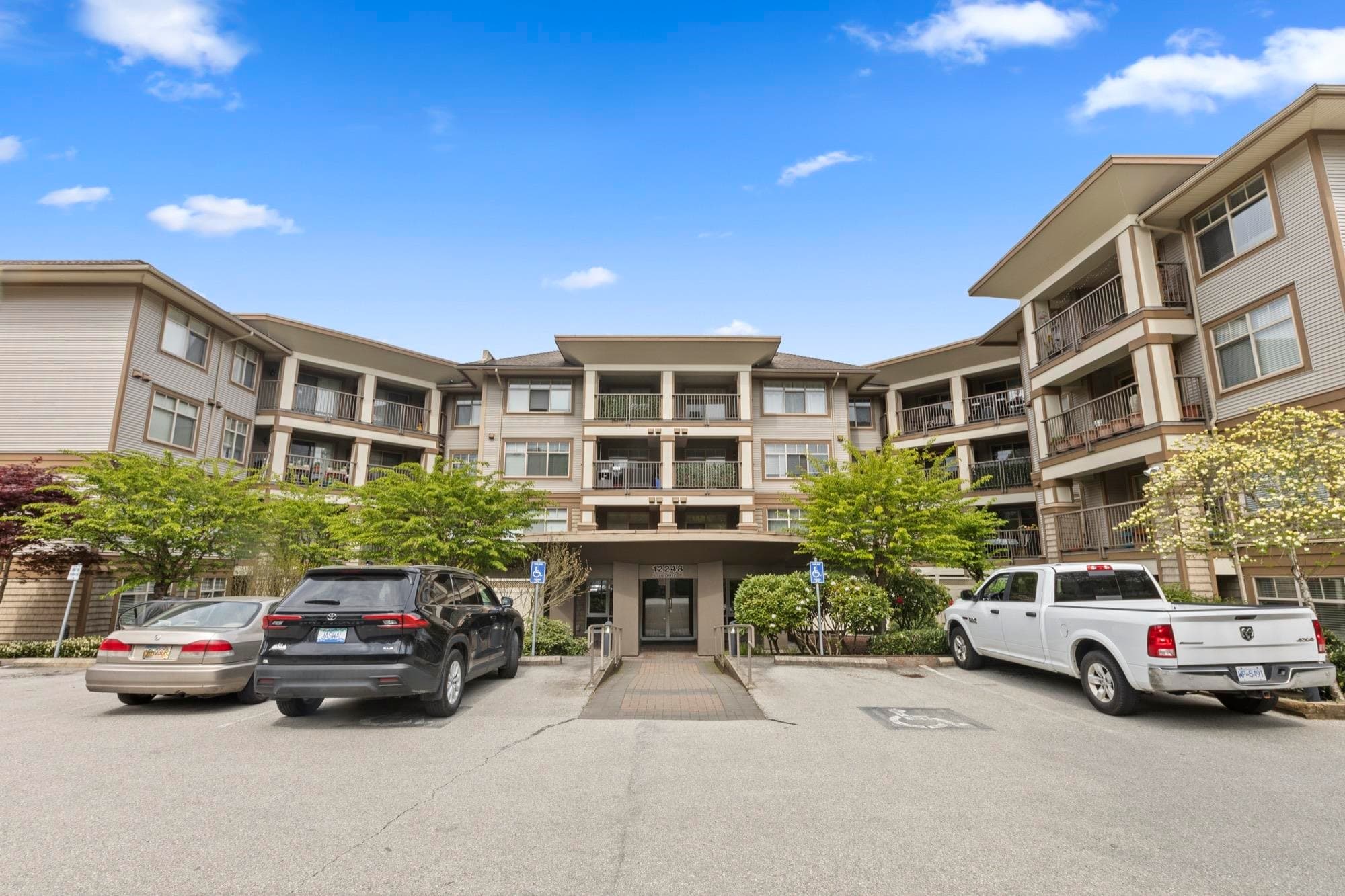 302 - 12248 224 Street, Maple Ridge — sold