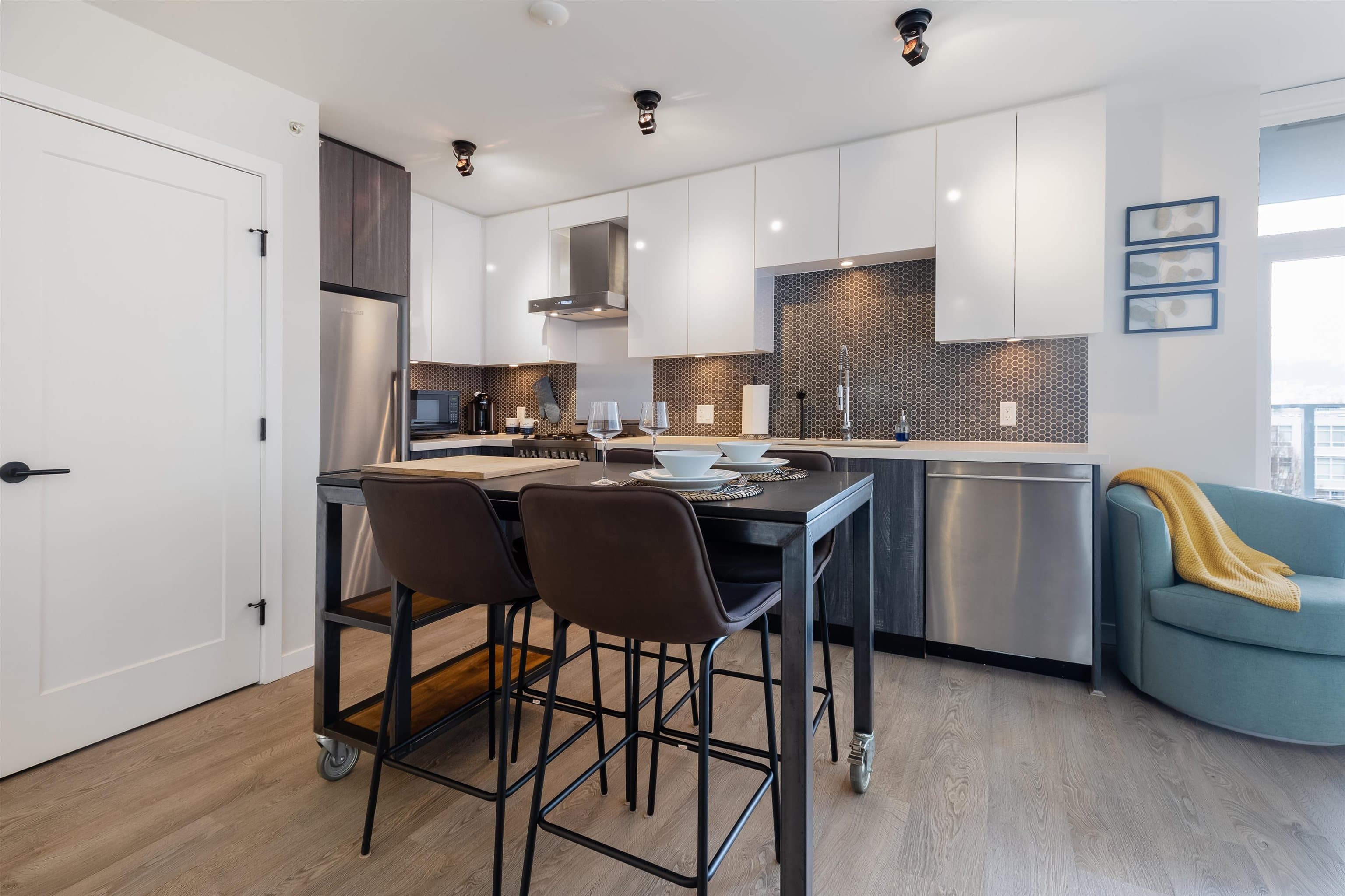 521 - 311 E 6 Avenue, Vancouver