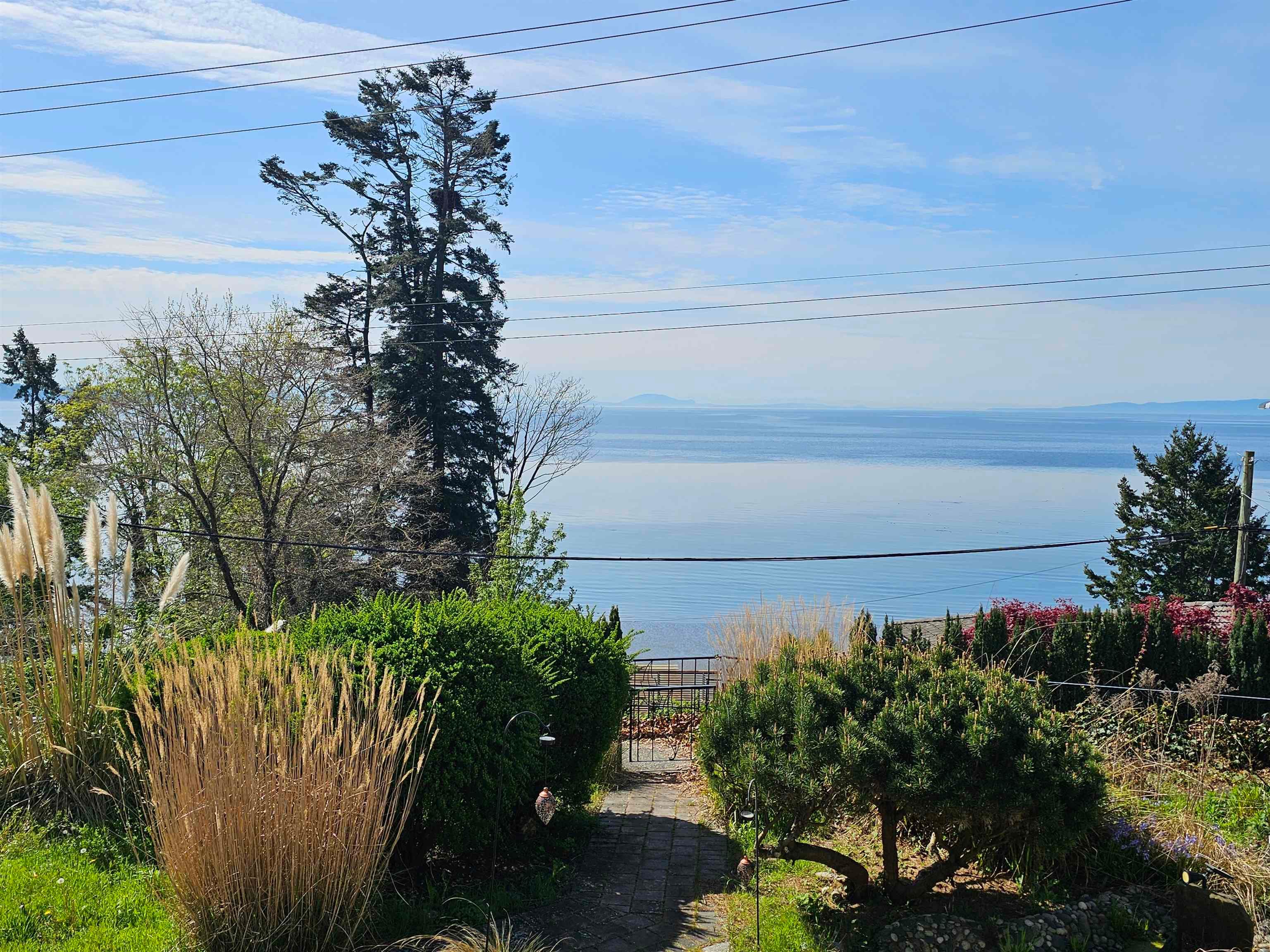 14391 Marine Drive, White Rock