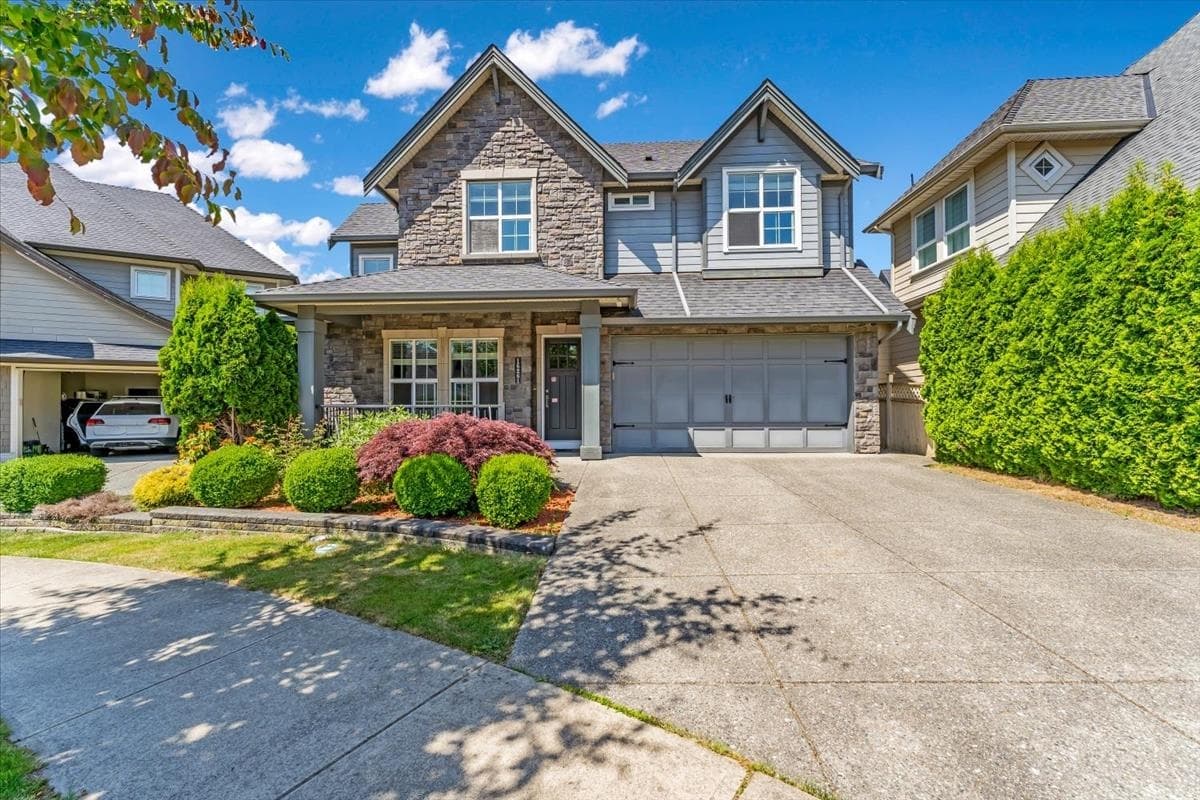 16261 25 Avenue, Surrey, V3Z 6S1 — photo 1