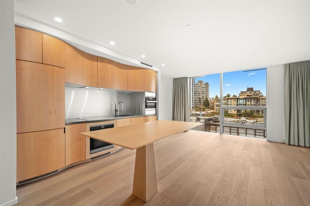 60X - 1568 Alberni Street, Vancouver