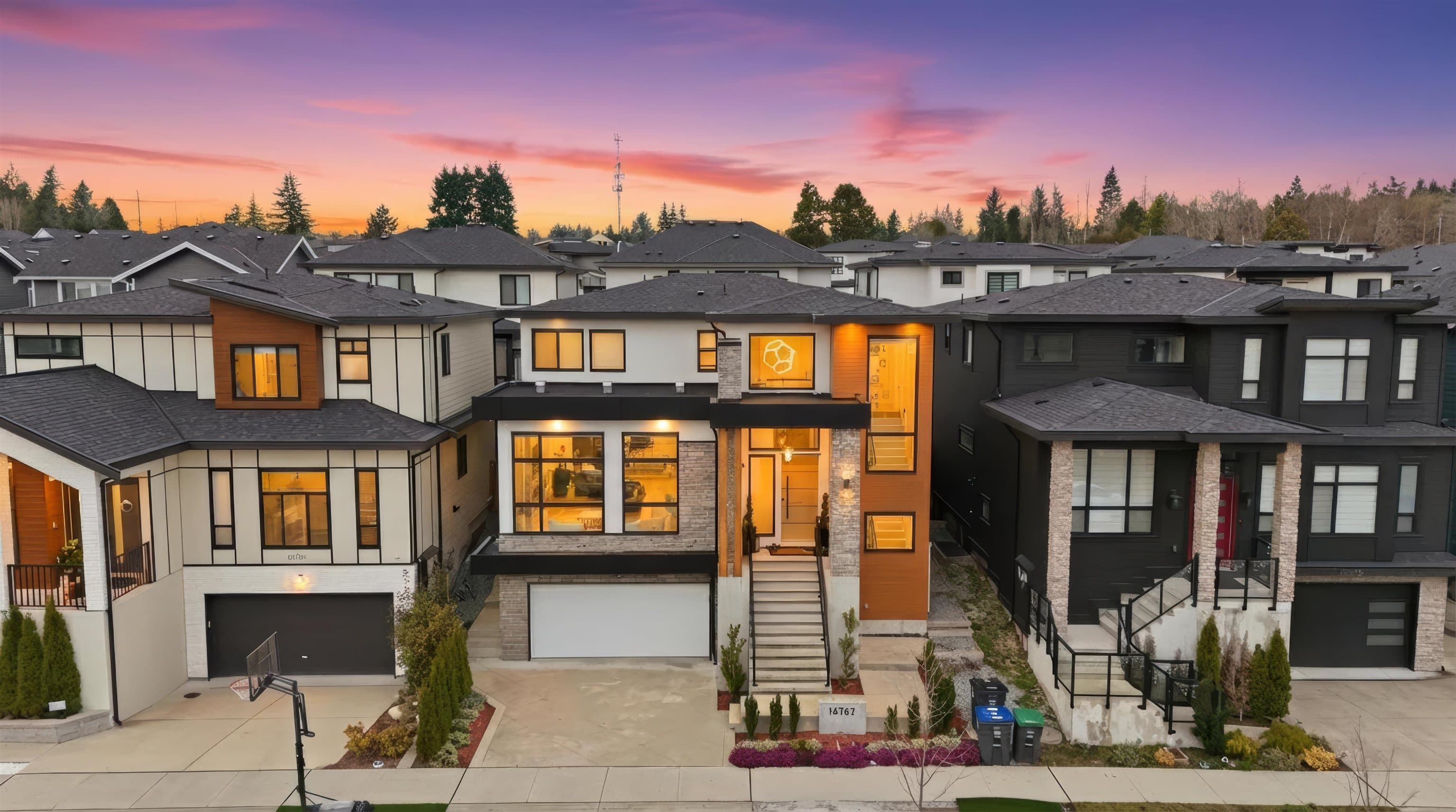 16767 18 Avenue, Surrey