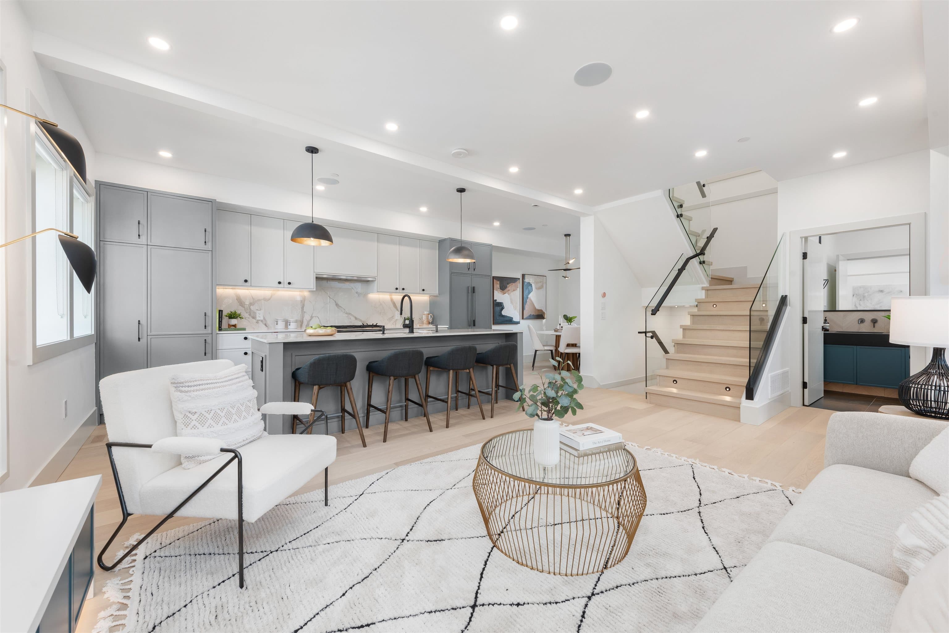 1 - 375 E 33rd Avenue, Vancouver