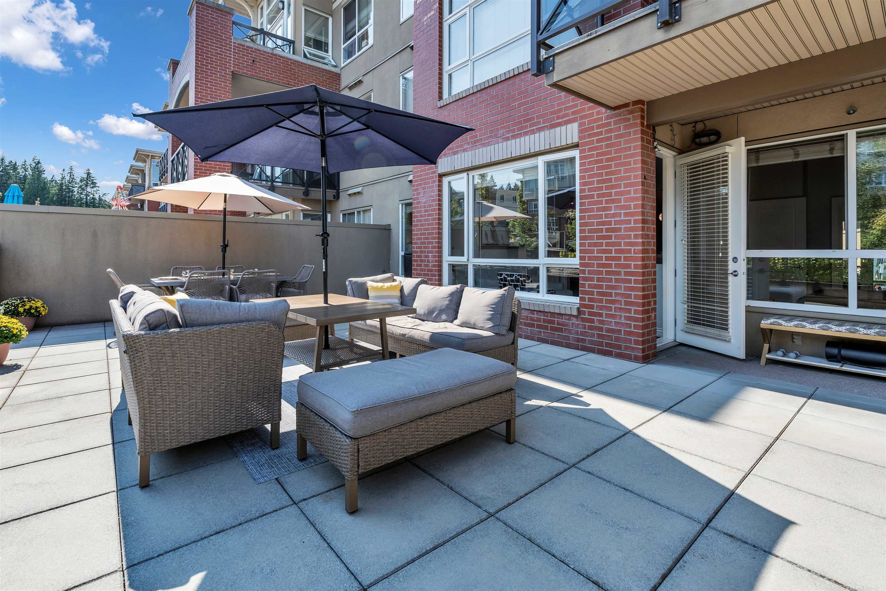 223 - 2970 King George Boulevard, Surrey, V4P 0E6 — photo 2