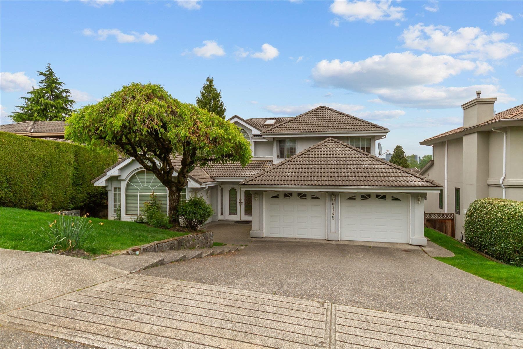 9149 Briar Road, Burnaby