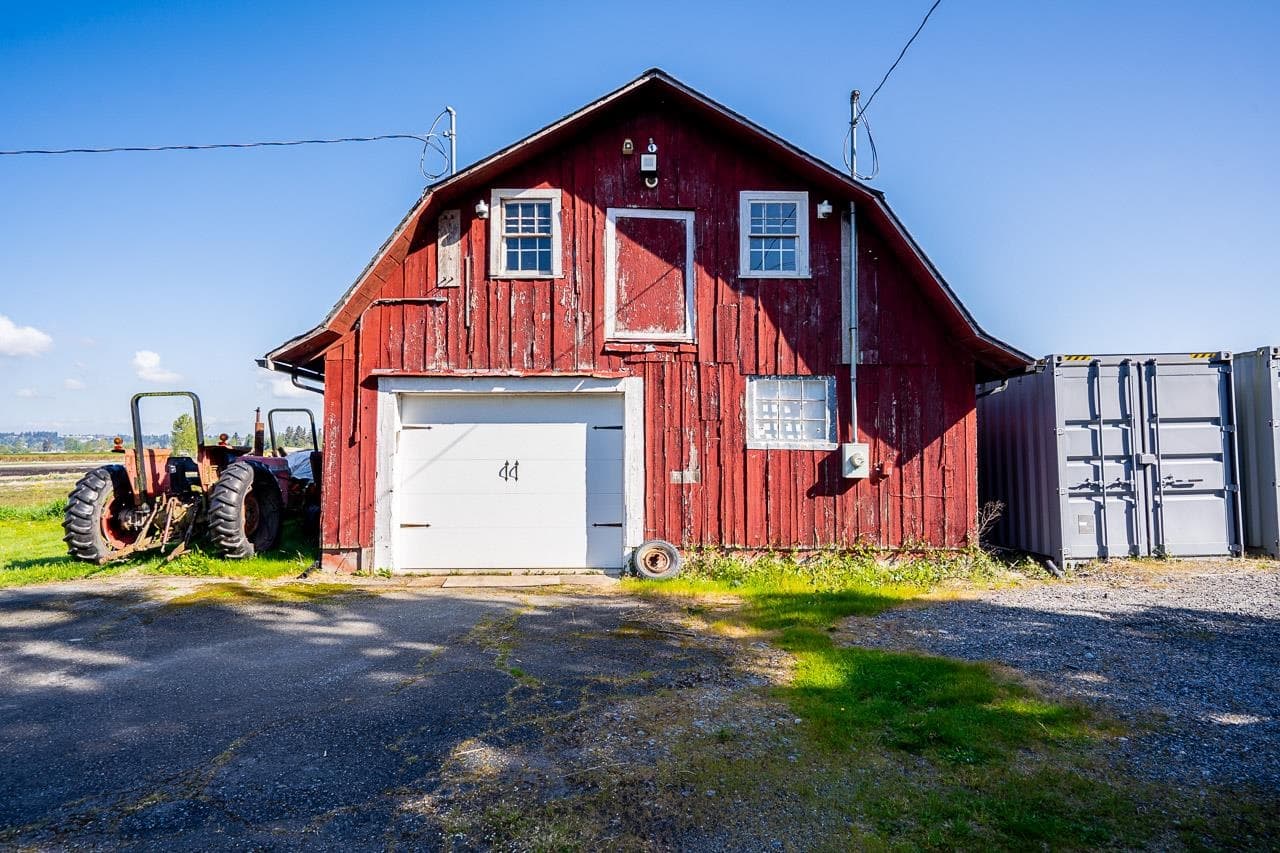 15675 40th Avenue, Surrey
