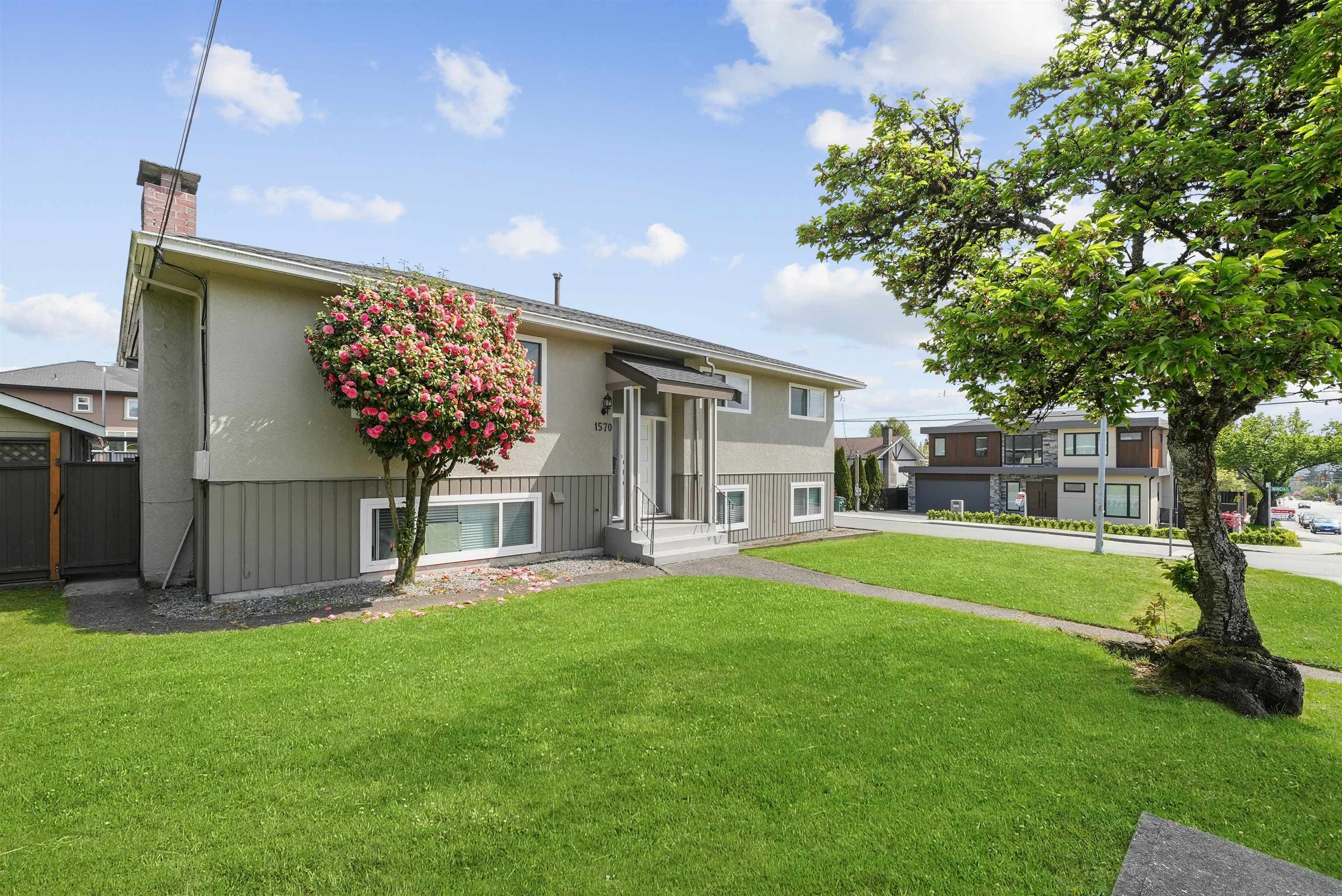 1570 Sperling Avenue, Burnaby
