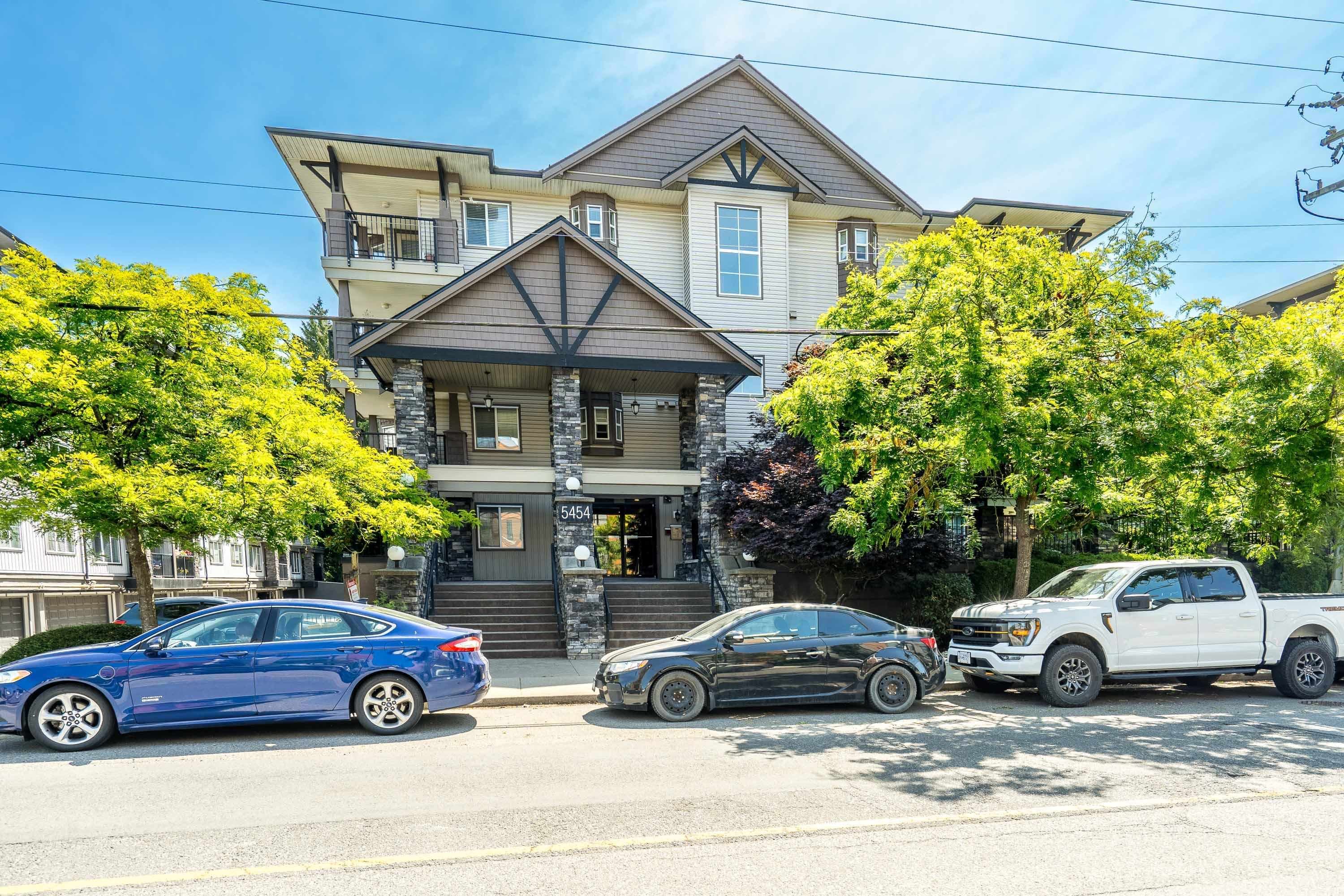 107 - 5454 198 Street, Langley, V3A 1G2 — photo 2
