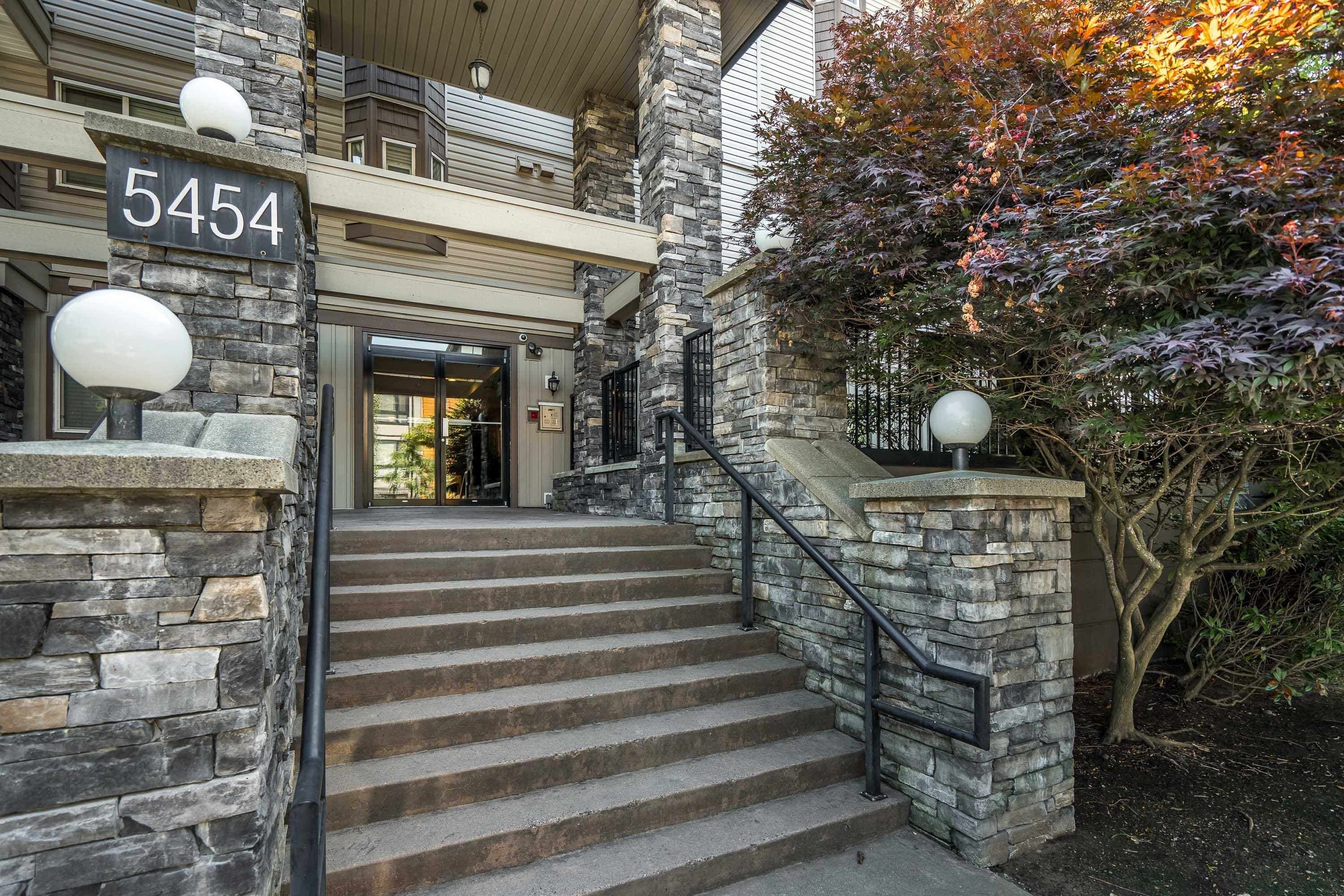 107 - 5454 198 Street, Langley, V3A 1G2 — photo 3