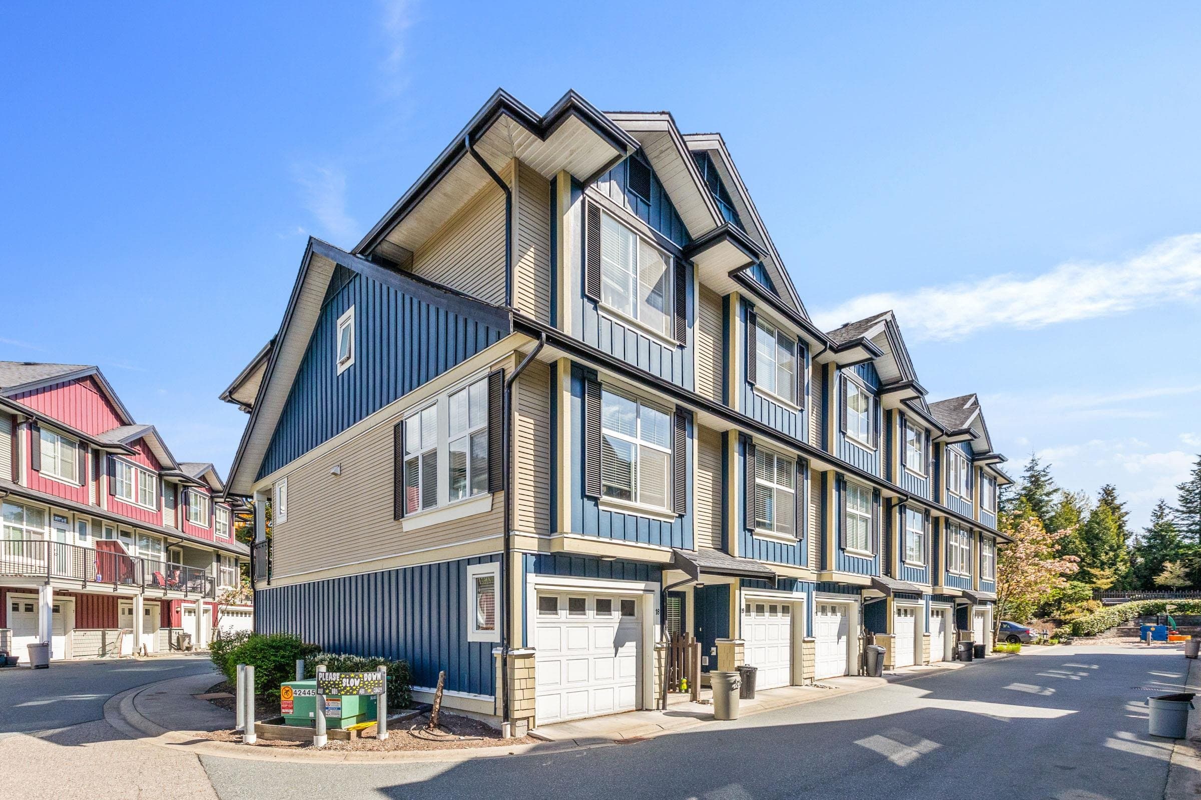 19 - 18211 70 Avenue, Surrey, V3S 8K9 — photo 1