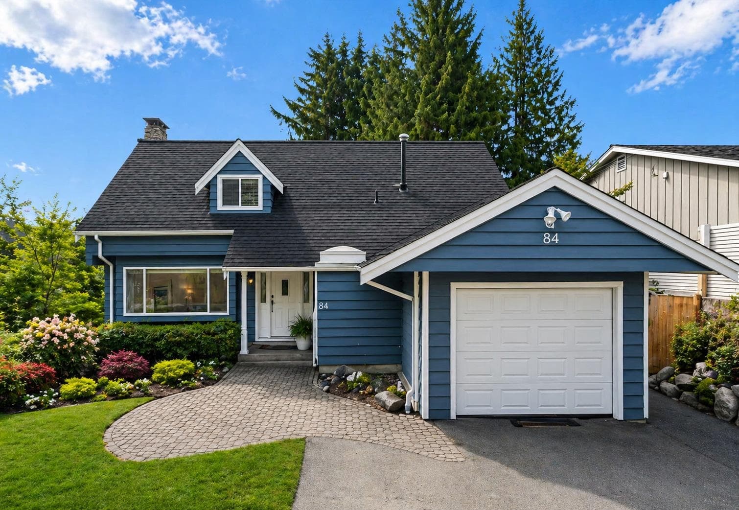 84 Laurie Crescent, West Vancouver