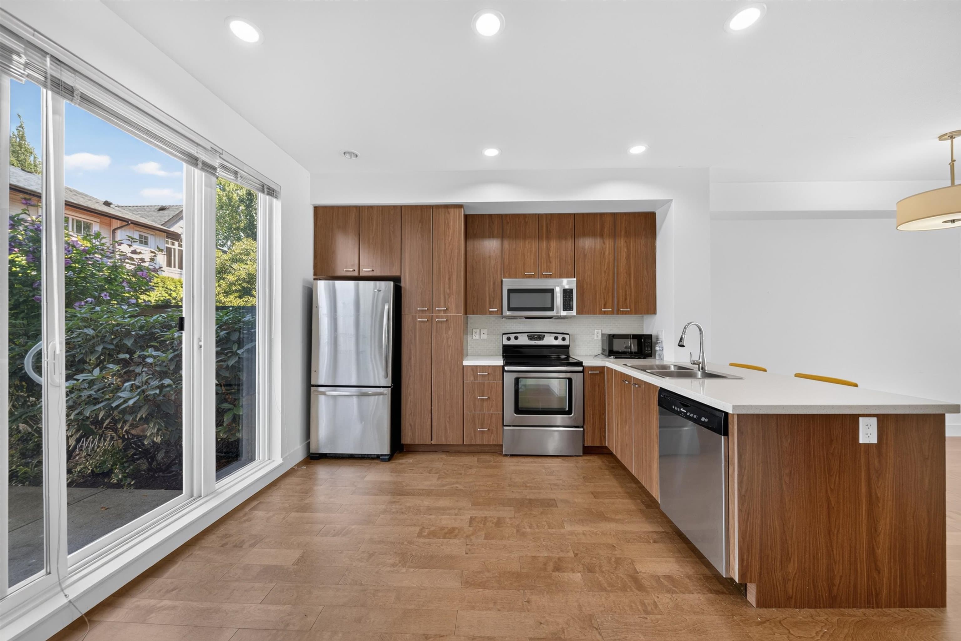 92 - 2450 161a Street, Surrey, V3S 8K4 — photo 5