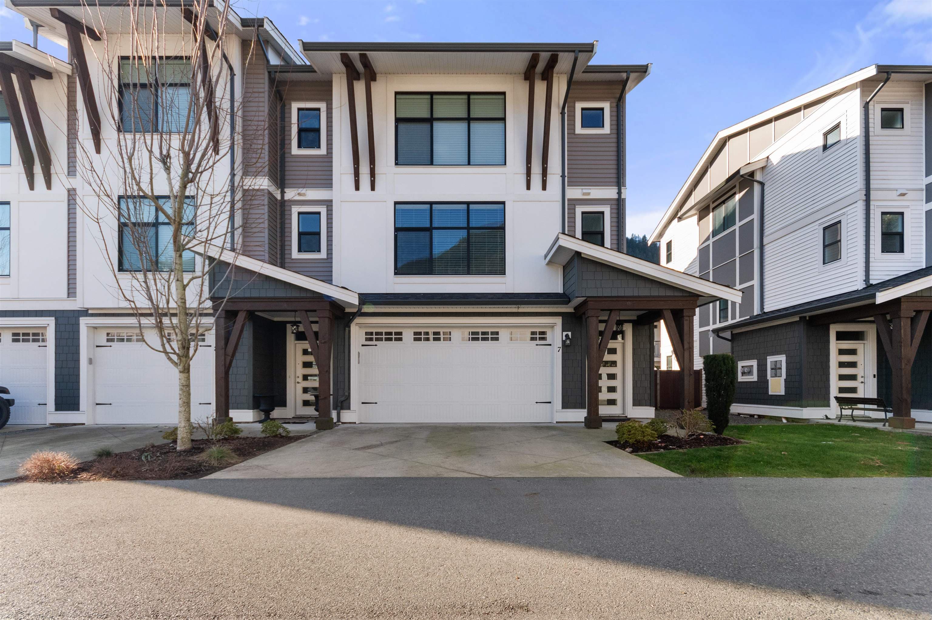 7 - 386 Pine Avenue, Harrison Hot Springs