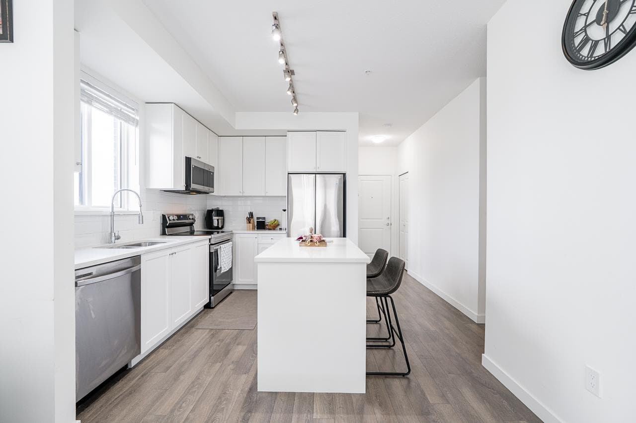 412 - 15848 Fraser Highway, Surrey, V4N 6X6 — photo 5