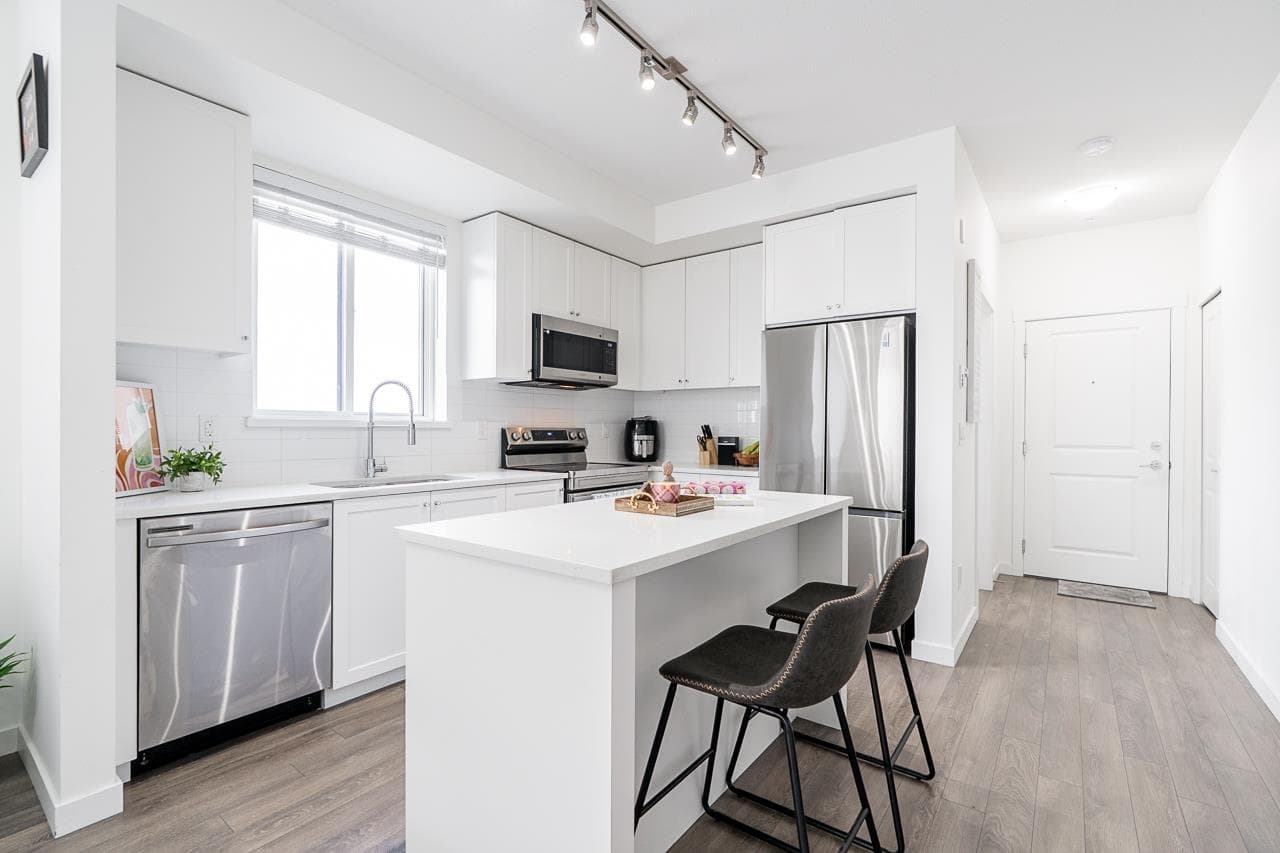 412 - 15848 Fraser Highway, Surrey, V4N 6X6 — photo 4