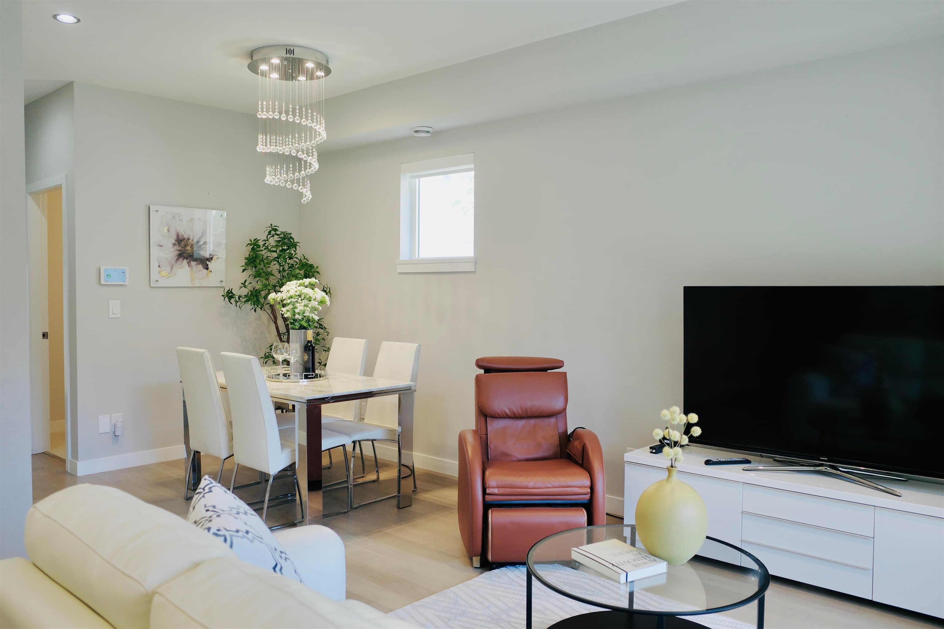 32 - 7180 Lechow Street, Richmond
