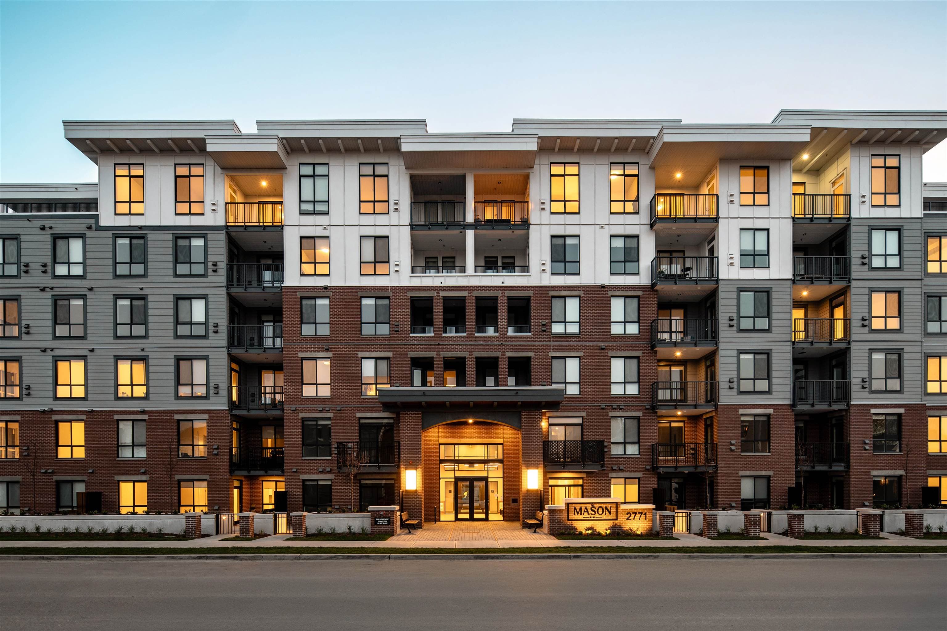 206 - 2771 Montrose Avenue, Abbotsford — sold