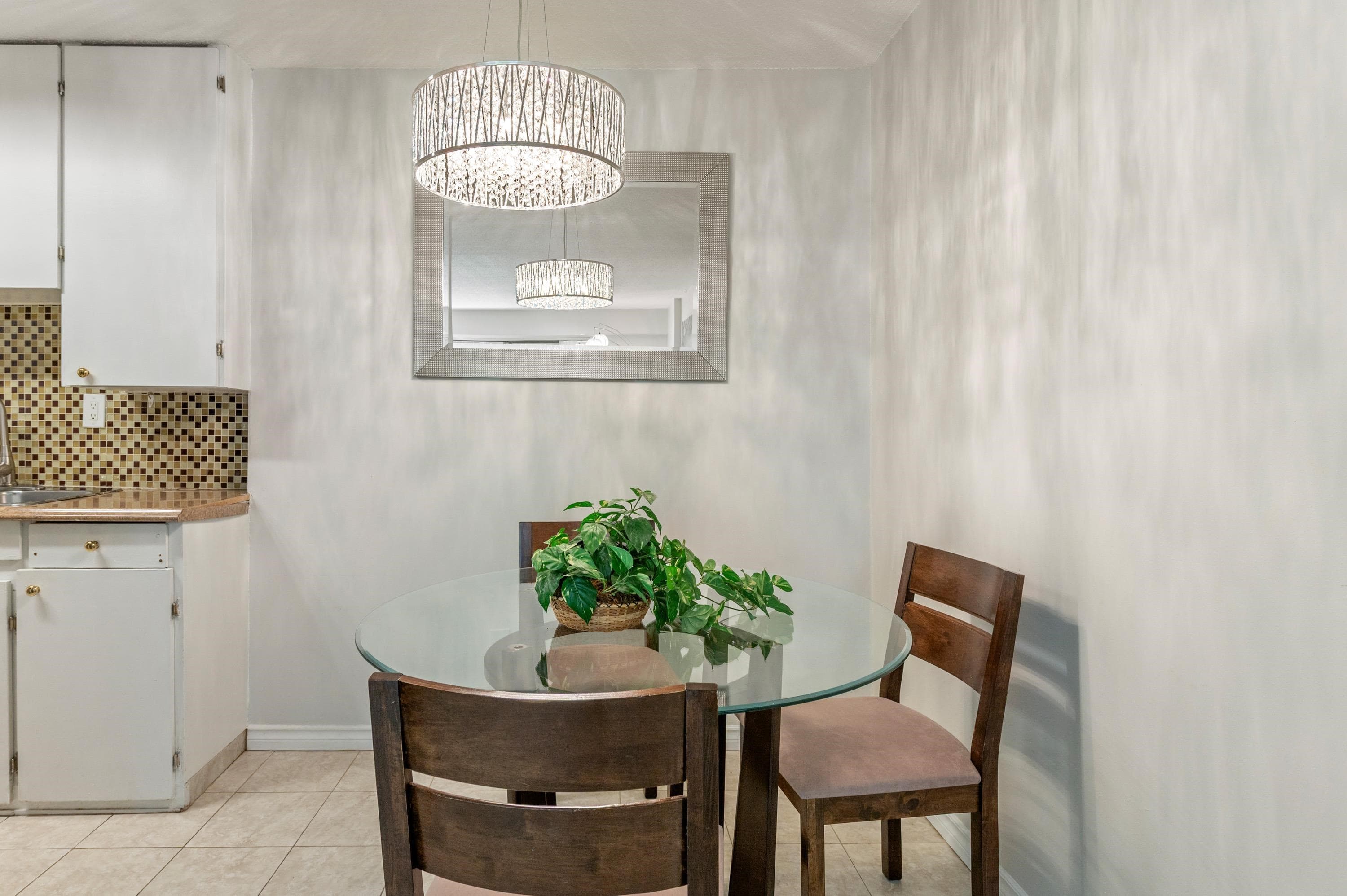 103 - 2040 Cornwall Avenue, Vancouver, V6J 1E1 — photo 3