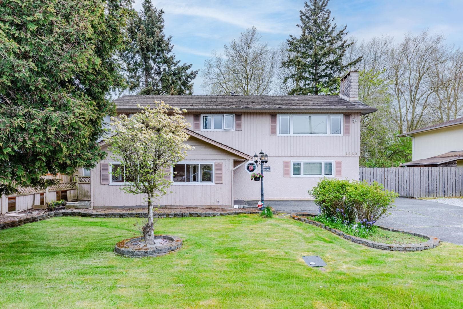 4260 Coldfall Road, Richmond, V7C 1P8 — photo 2