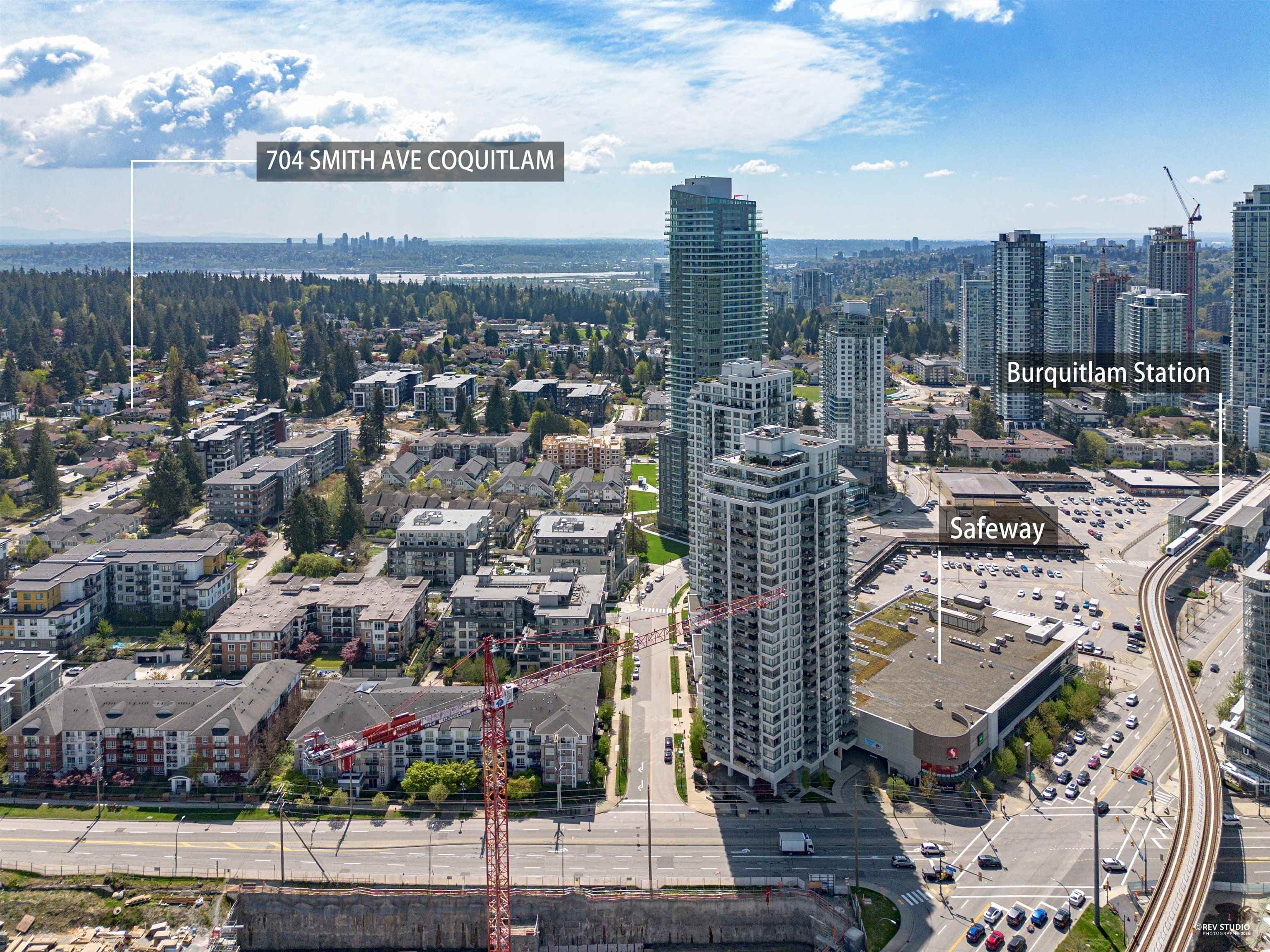 704 Smith Avenue, Coquitlam, V3J 2W7 — photo 4