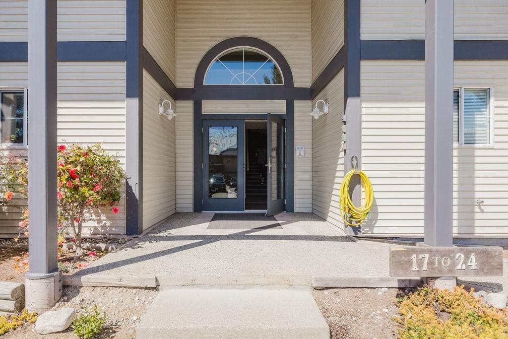 17 - 689 Park Road, Gibsons, V0N 1V7 — photo 3
