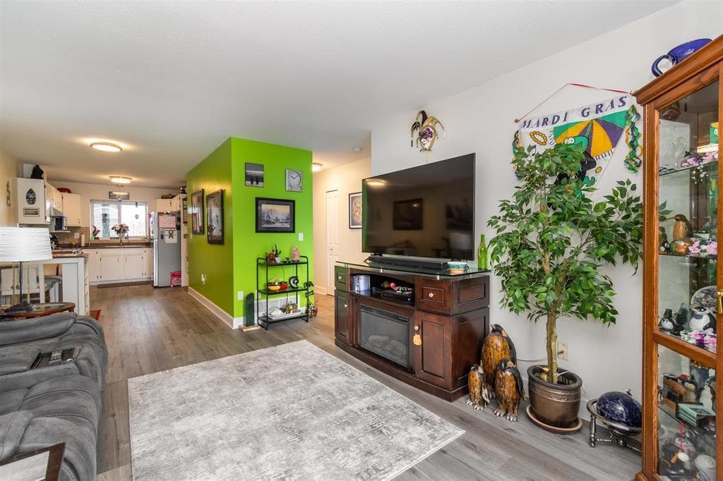 8 - 45435 Knight Road, Chilliwack, V2R 3E8 — photo 3