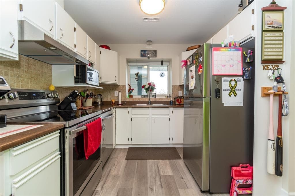 8 - 45435 Knight Road, Chilliwack, V2R 3E8 — photo 5
