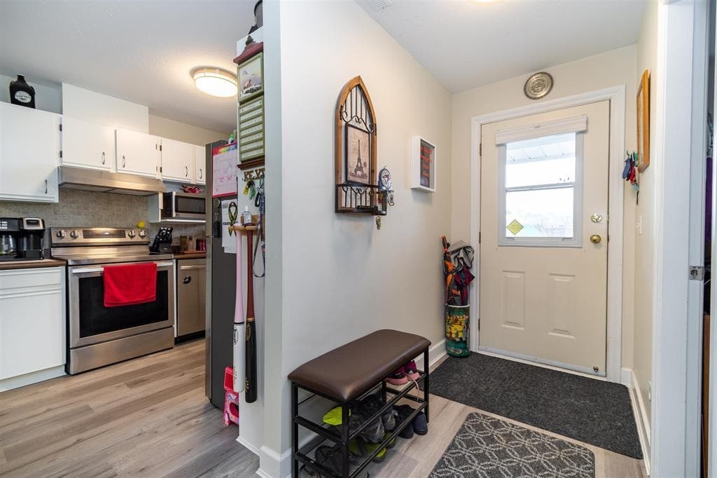 8 - 45435 Knight Road, Chilliwack, V2R 3E8 — photo 4