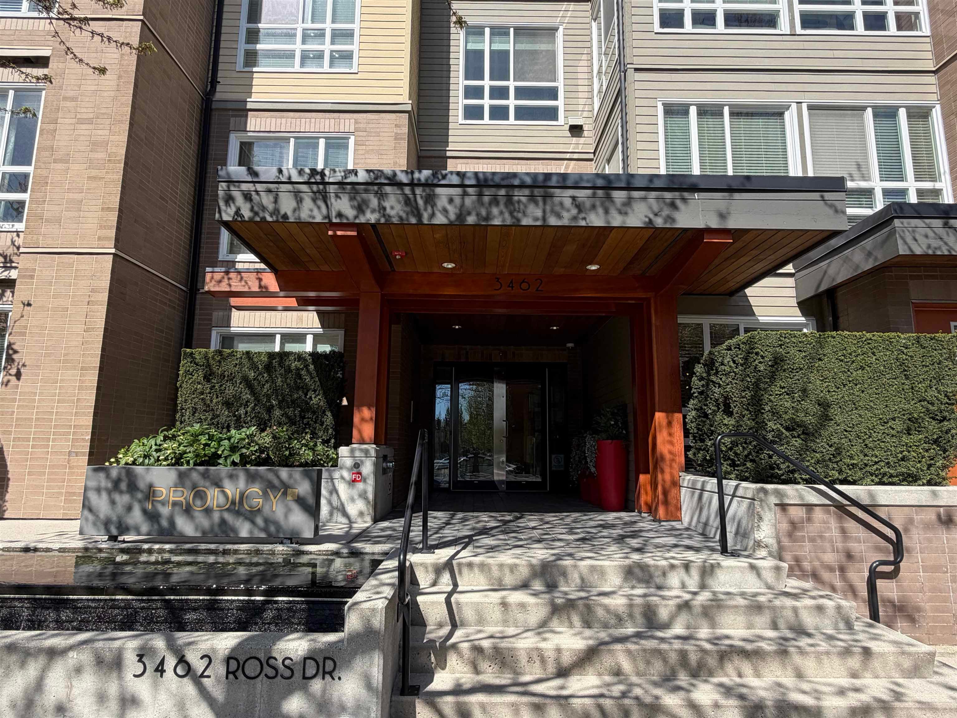 310 - 3462 Ross Drive, Vancouver, V6S 0H6 — photo 3