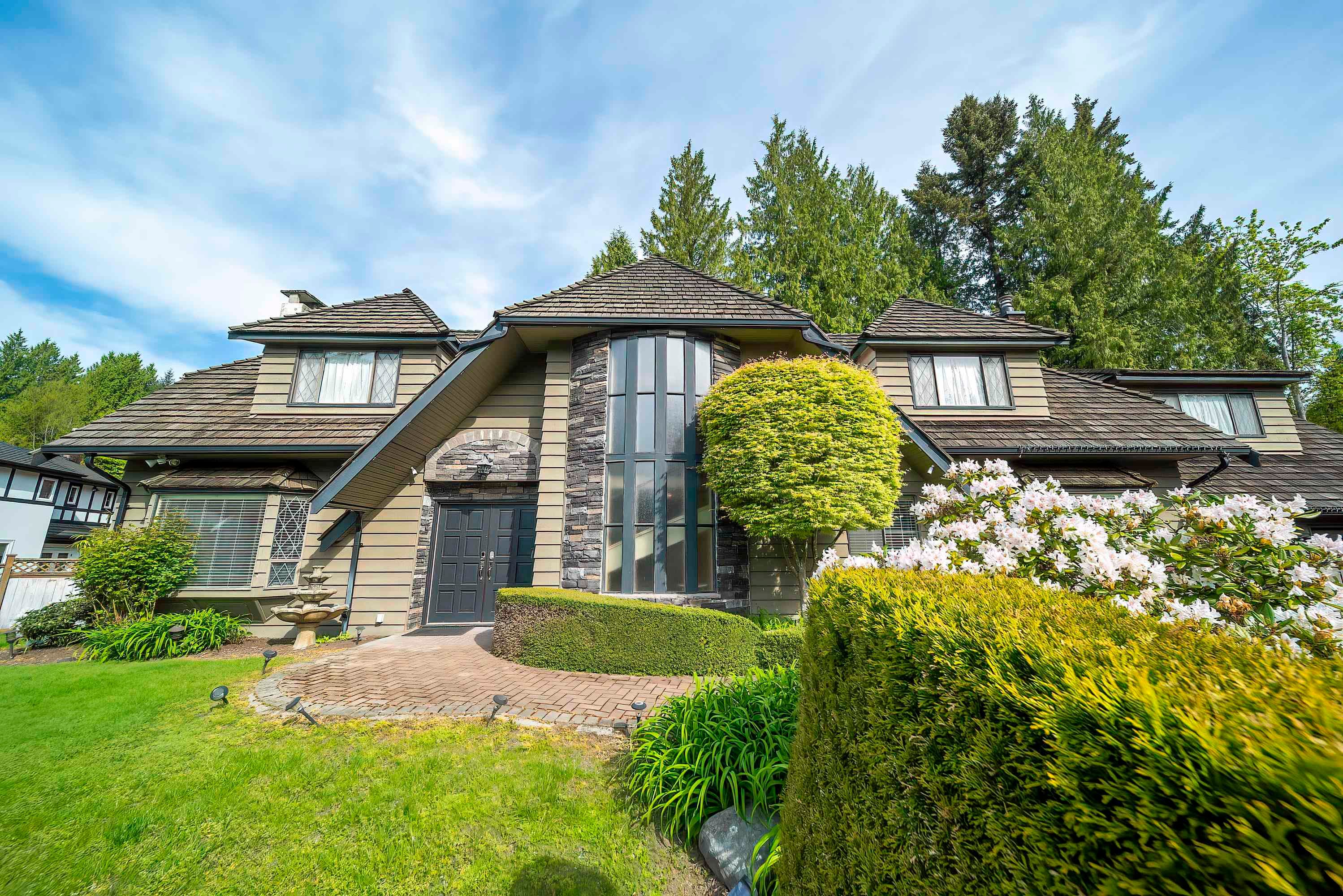 435 Inglewood Avenue, West Vancouver