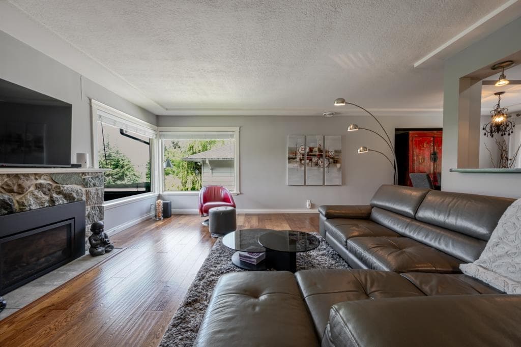 10216 124 Street, Surrey, V3V 4T3 — photo 5