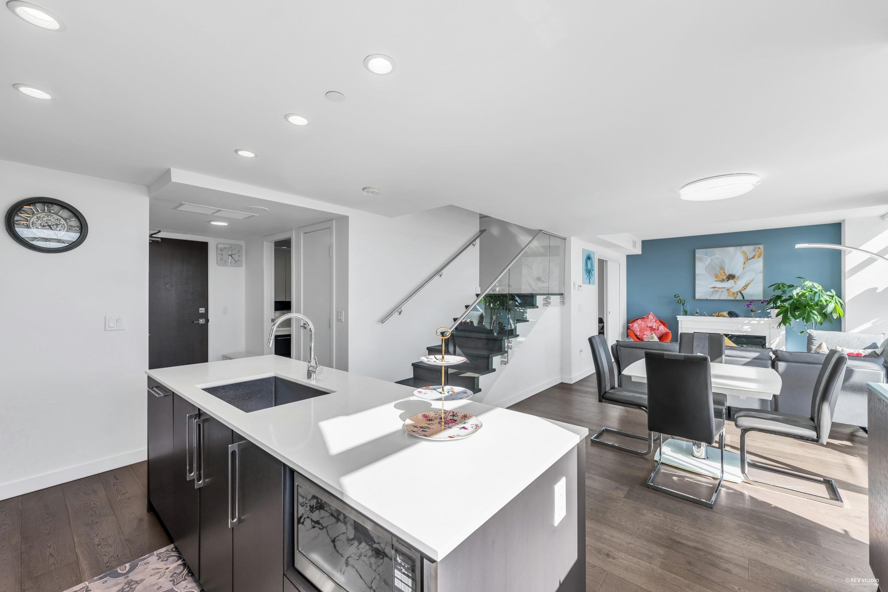 1602 - 5580 No. 3 Road, Richmond