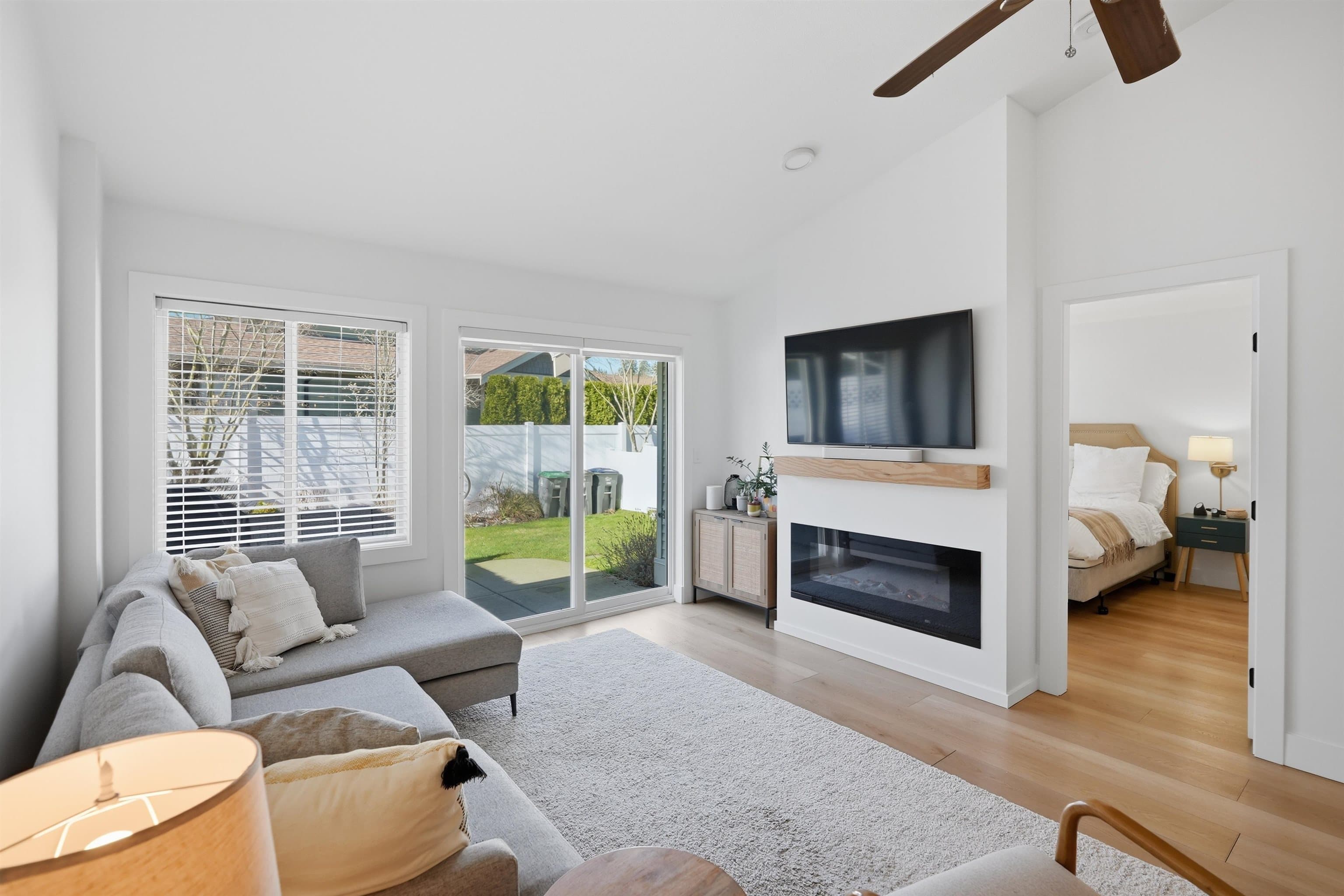 34 - 17516 4 Avenue, Surrey