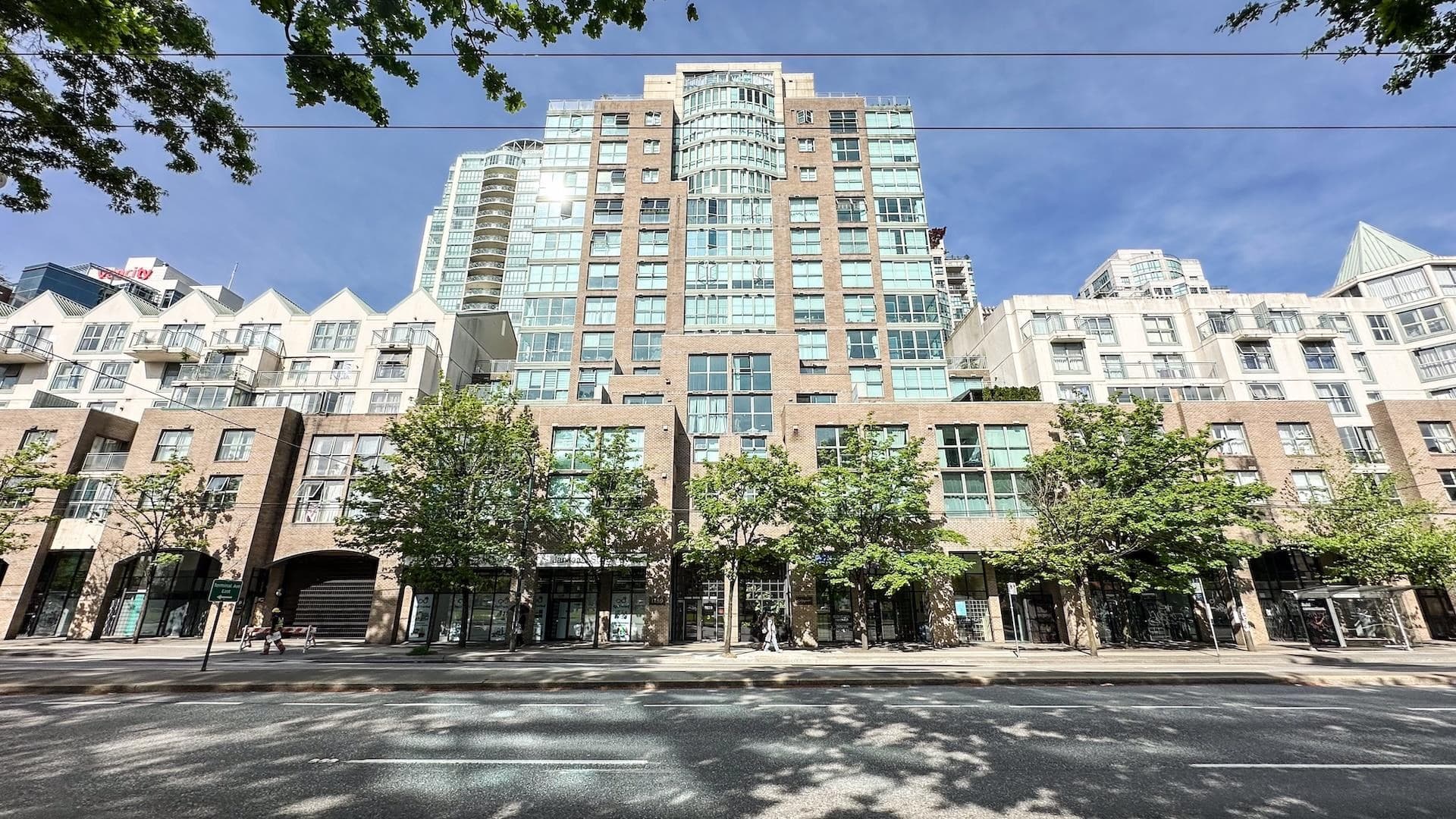 401 - 1159 Main Street, Vancouver