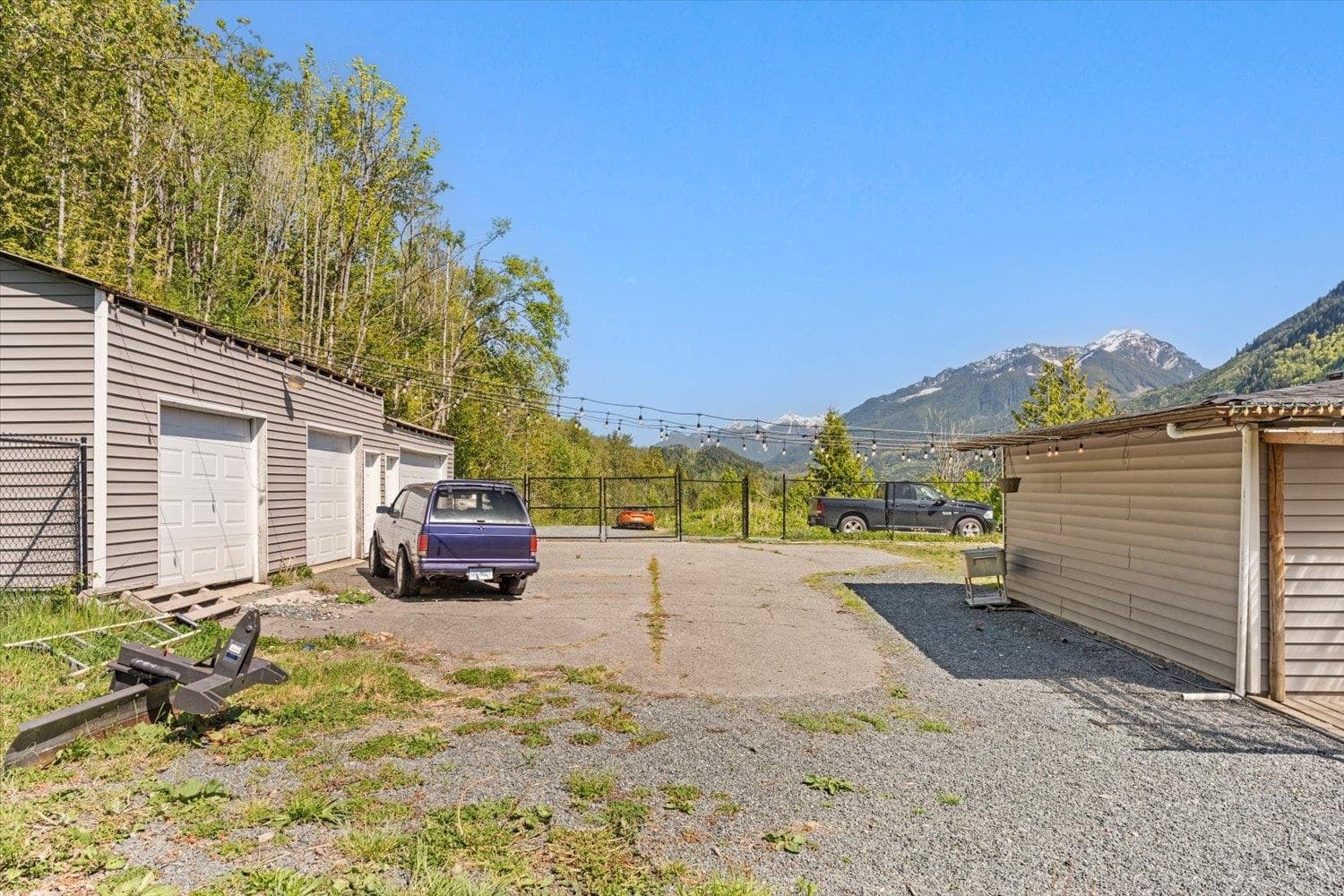 4495 Hirschman Road, Chilliwack, V2R 4R9 — photo 3