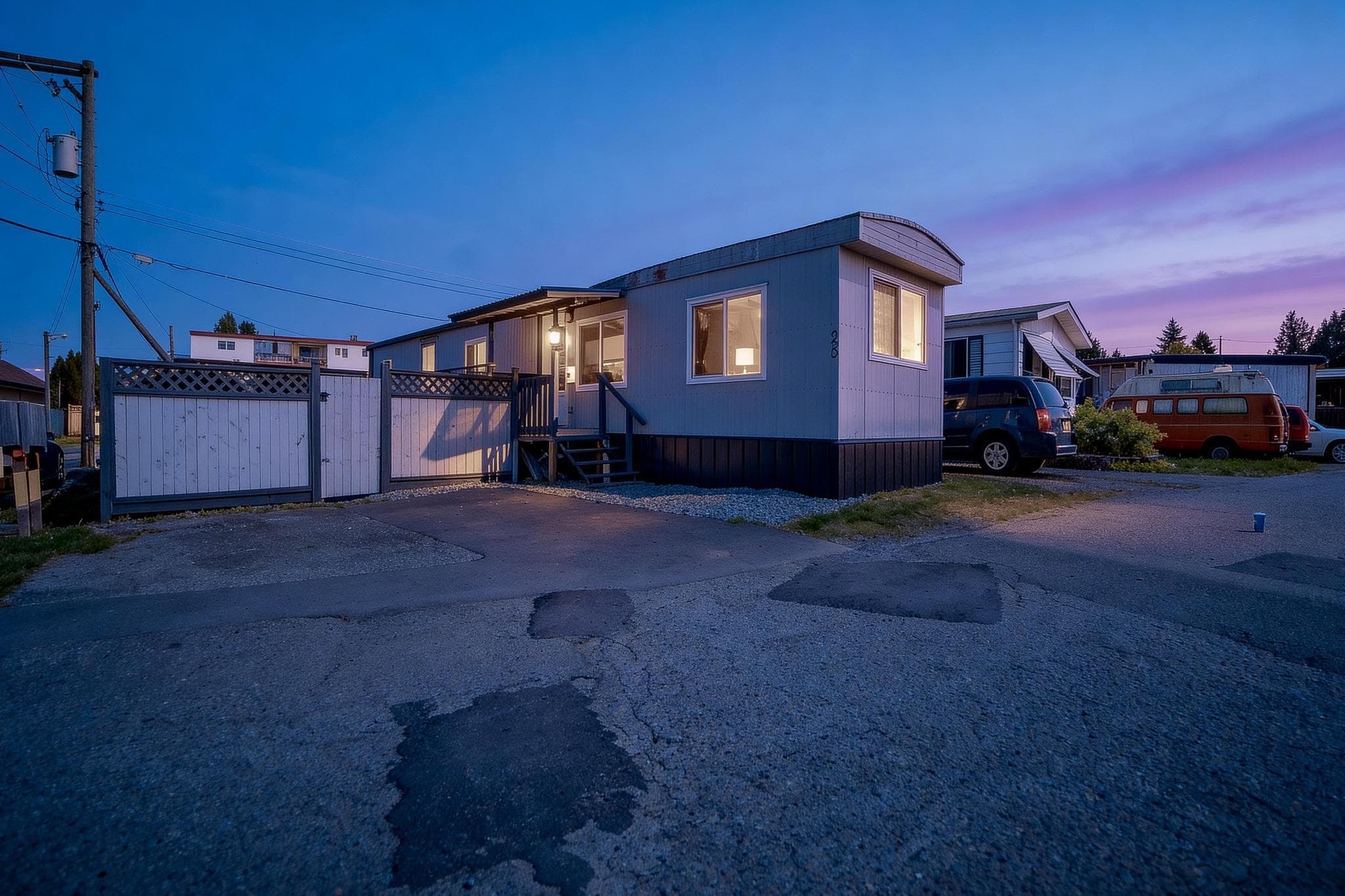 25 - 26892 Fraser Highway, Langley