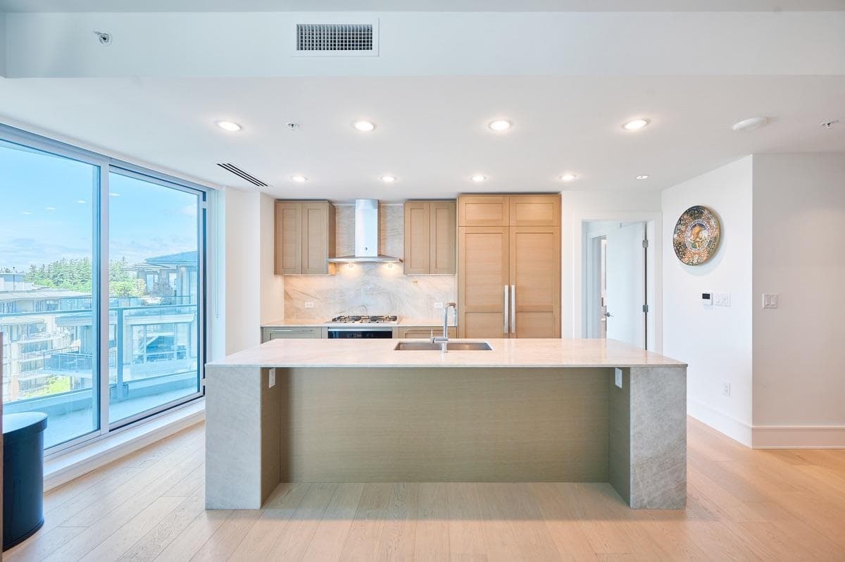 801 - 1501 Foster Street, White Rock, V4B 0C3 — photo 4