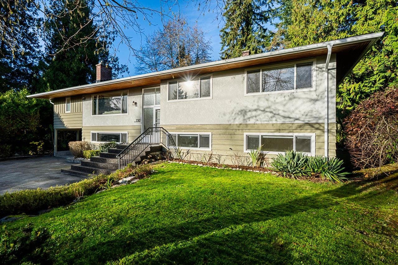 2519 East Road, Anmore