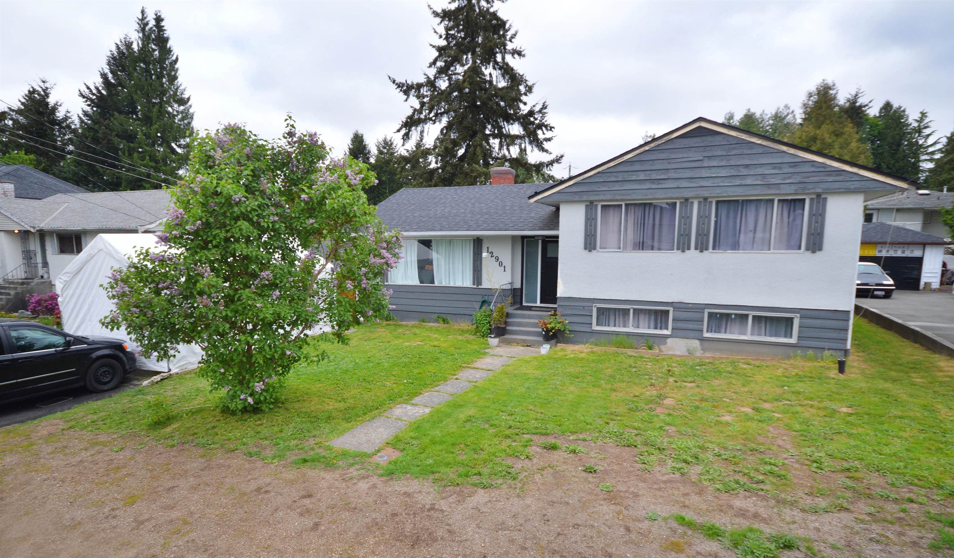 12901 98b Avenue, Surrey