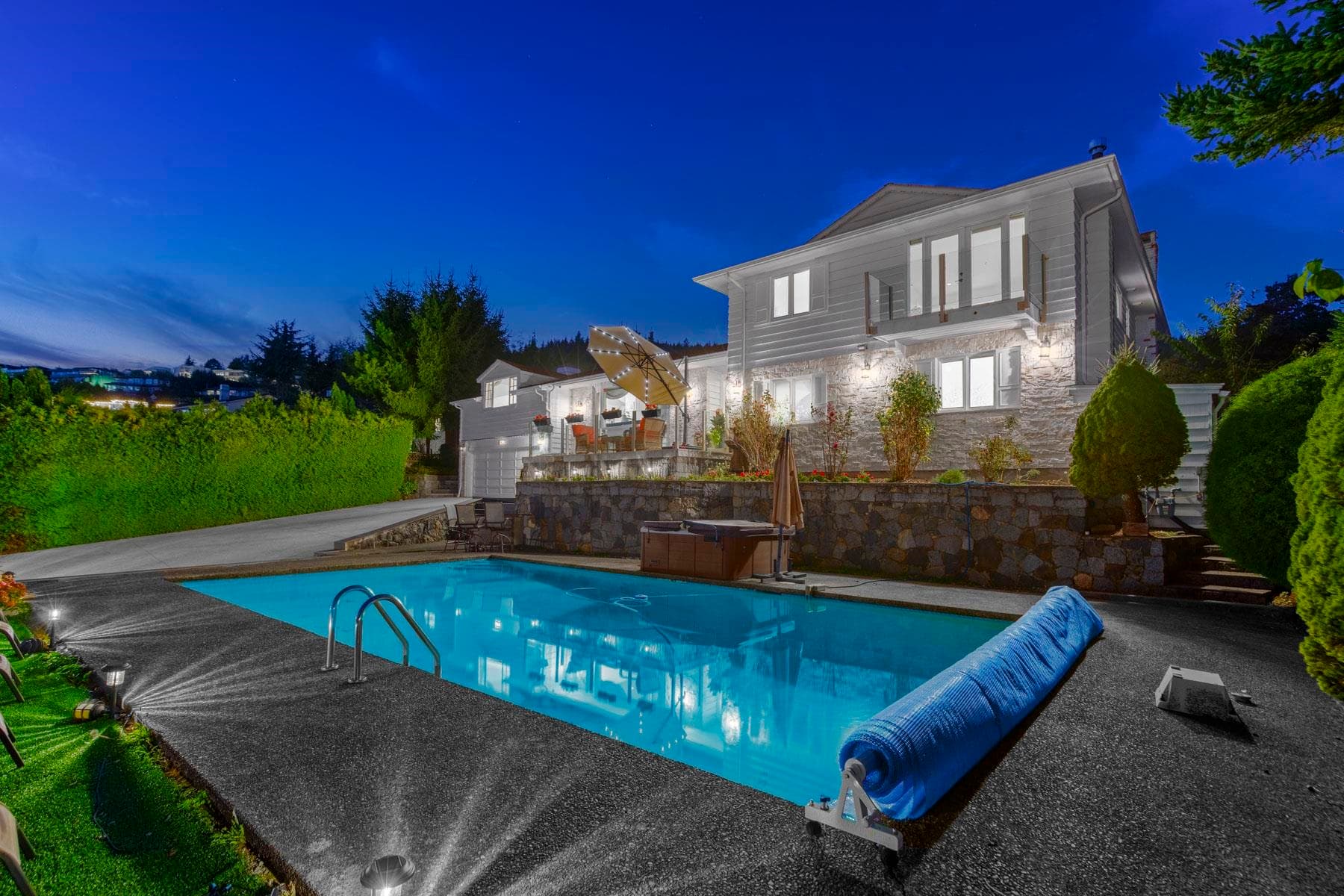 1391 Chartwell Drive, West Vancouver, V7S 2R6 — photo 3
