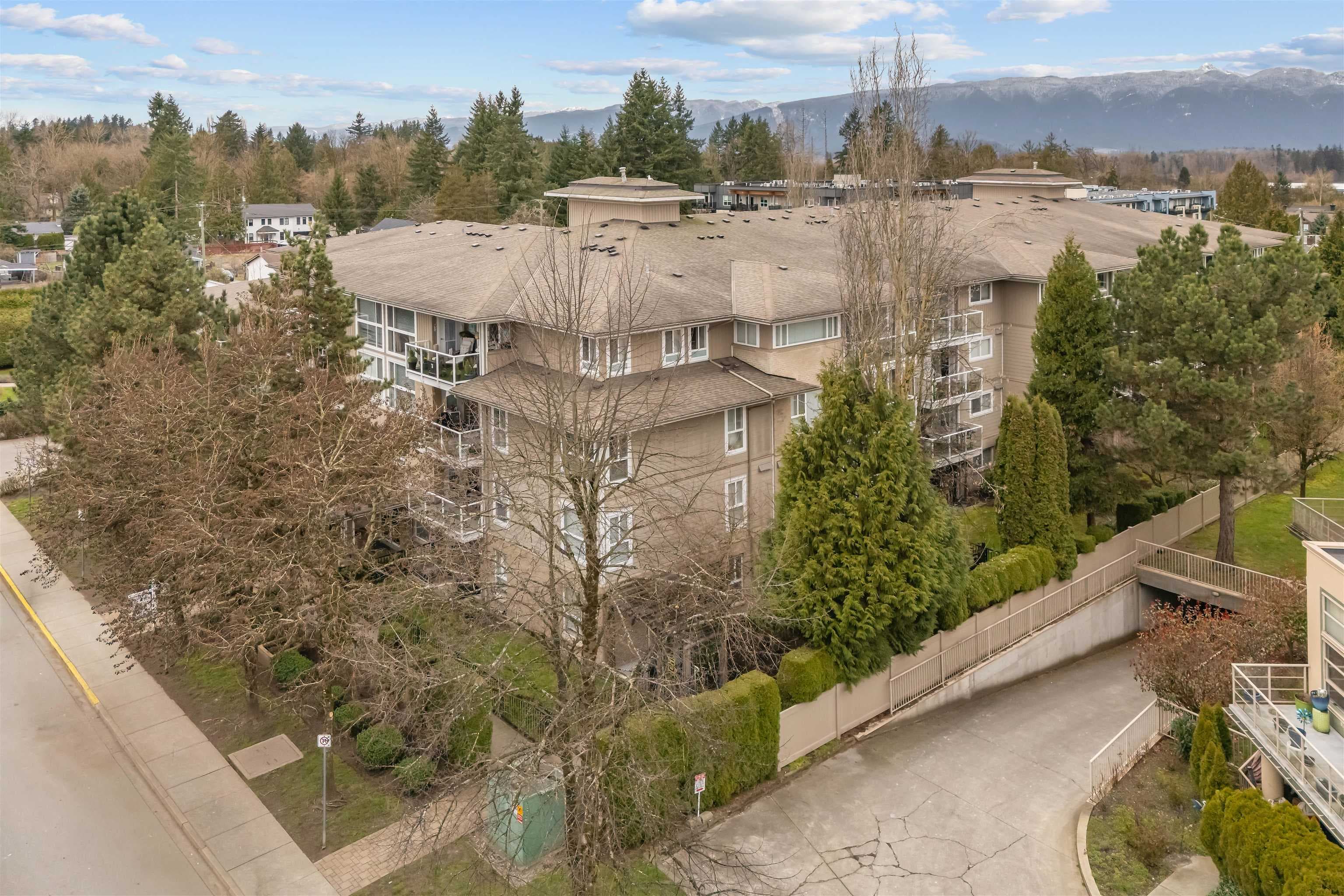 213 - 22255 122 Avenue, Maple Ridge, V2X 3X8 — photo 1