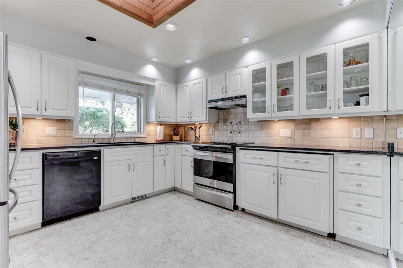 4652 Wesley Drive, Delta, V4M 1W4 — photo 3
