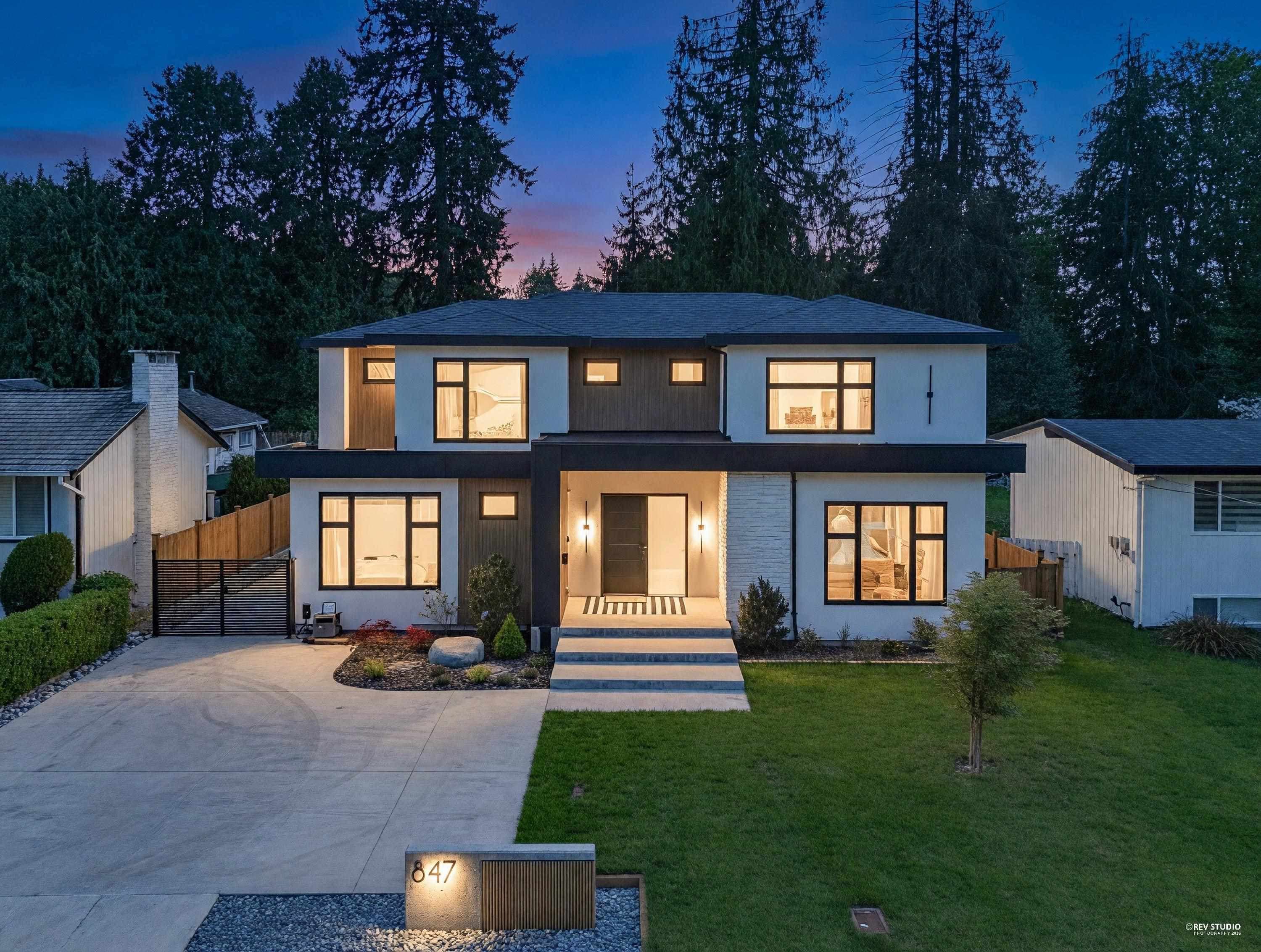 847 Thermal Drive, Coquitlam, V3J 6R4 — photo 2