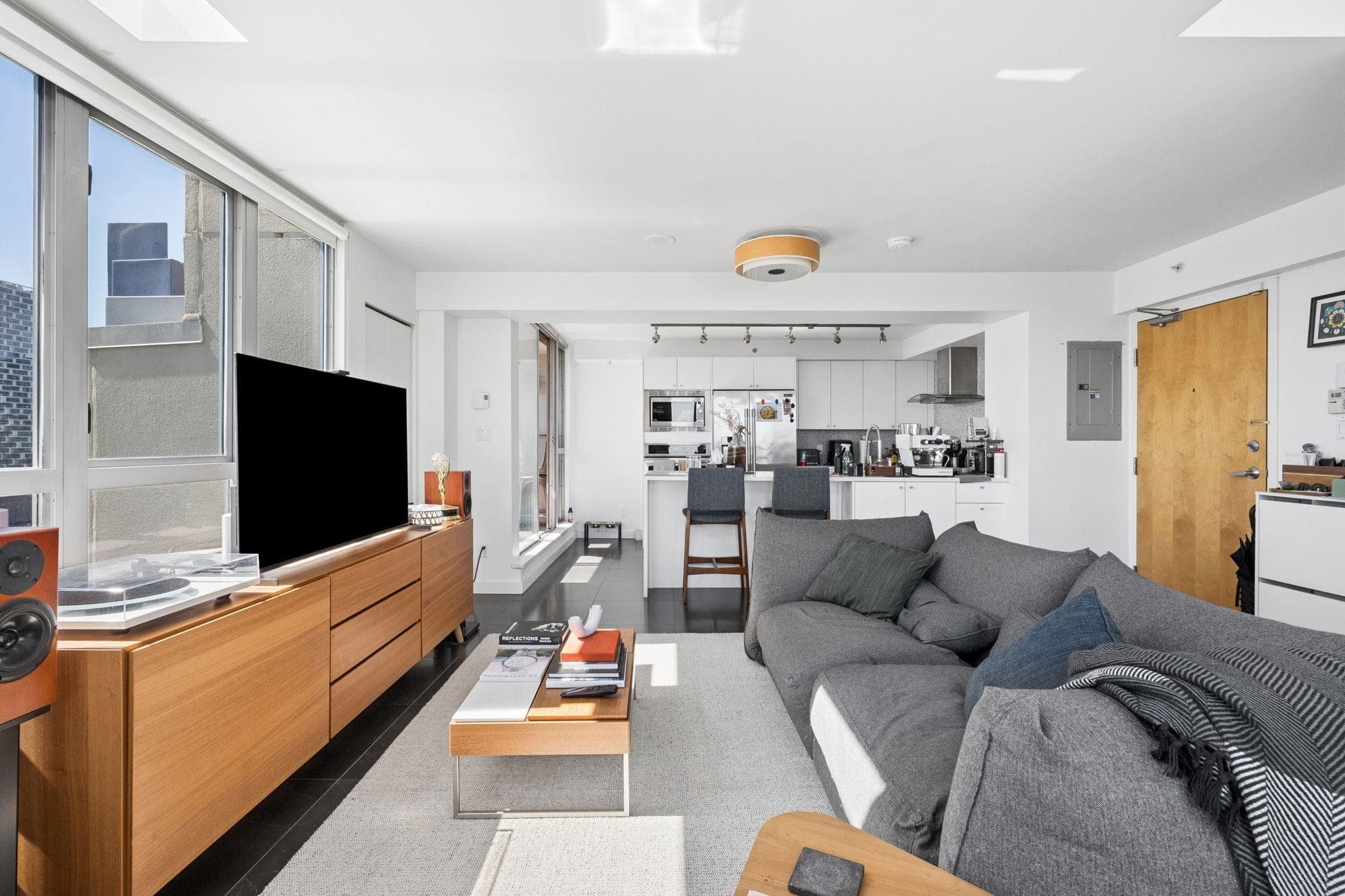 2601 - 1238 Richards Street, Vancouver, V6B 6M6 — photo 5