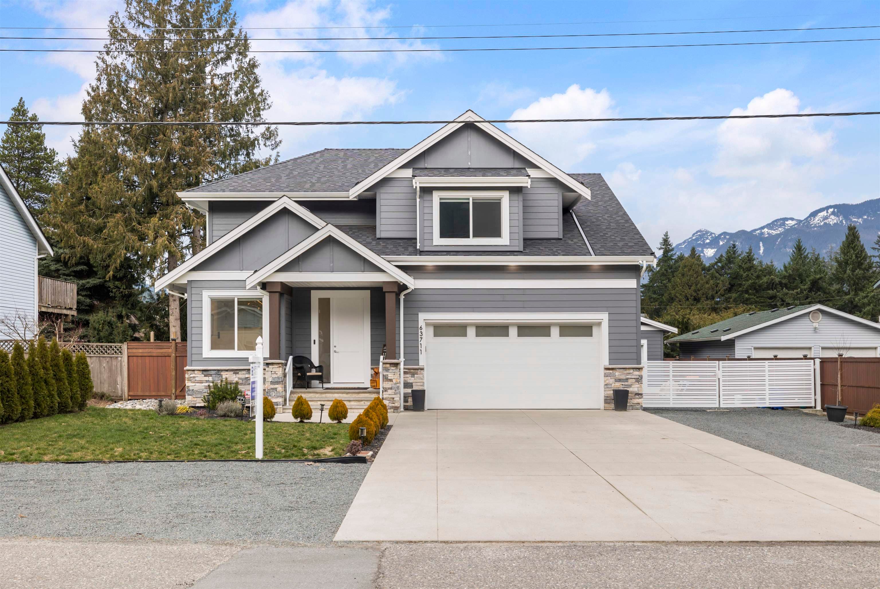 63711 Rosewood Avenue, Hope