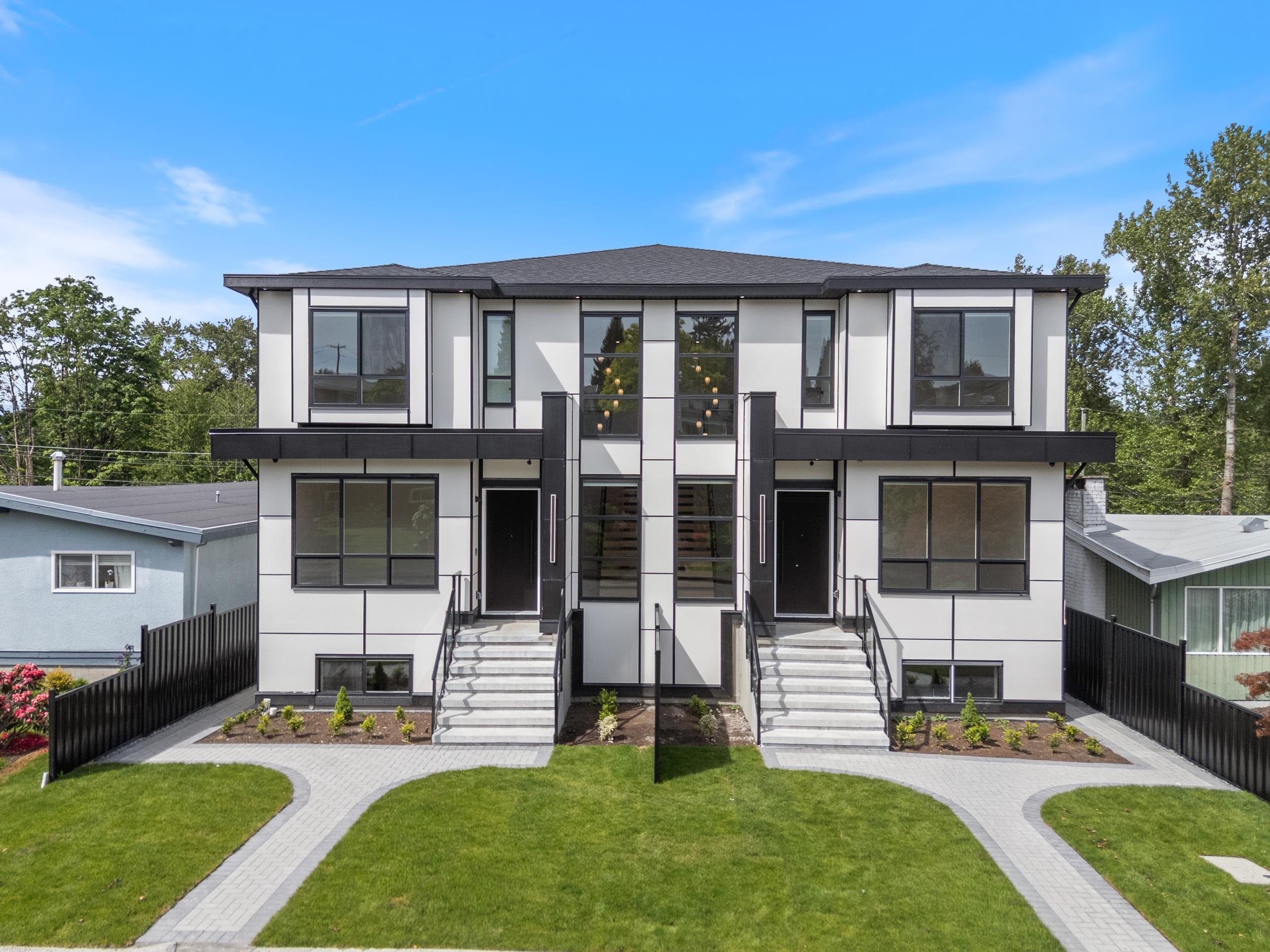 2 - 6037 Service Street, Burnaby
