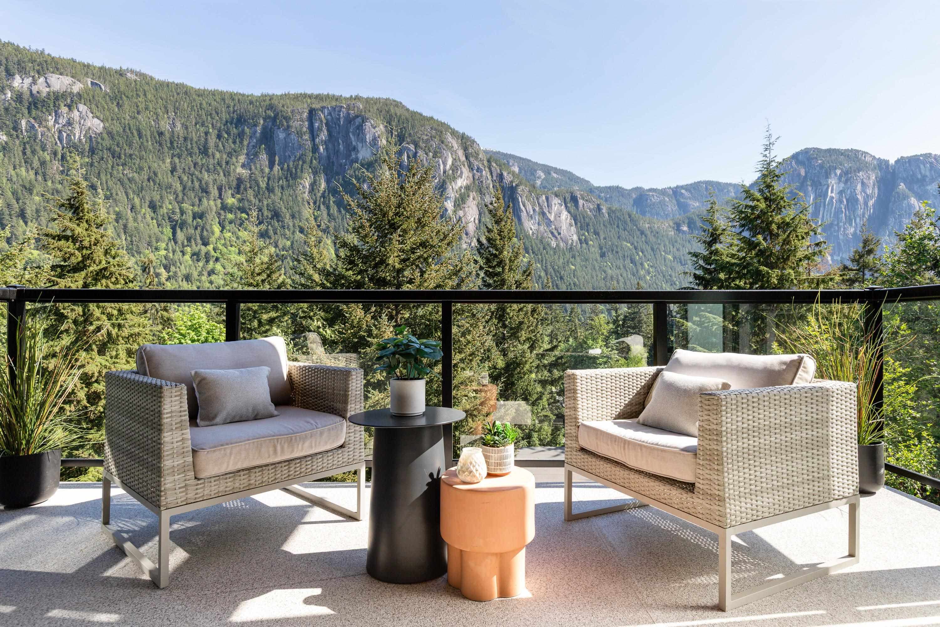 1 - 2098 Crumpit Woods Drive, Squamish, V8B 0T6 — photo 5