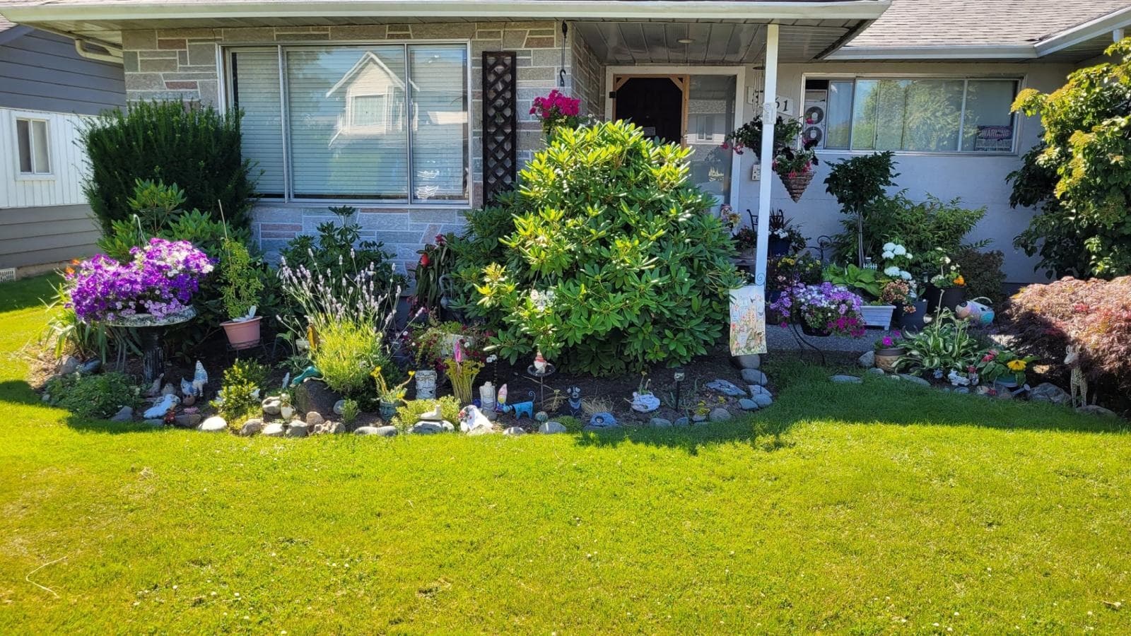 8561 Broadway Street, Chilliwack